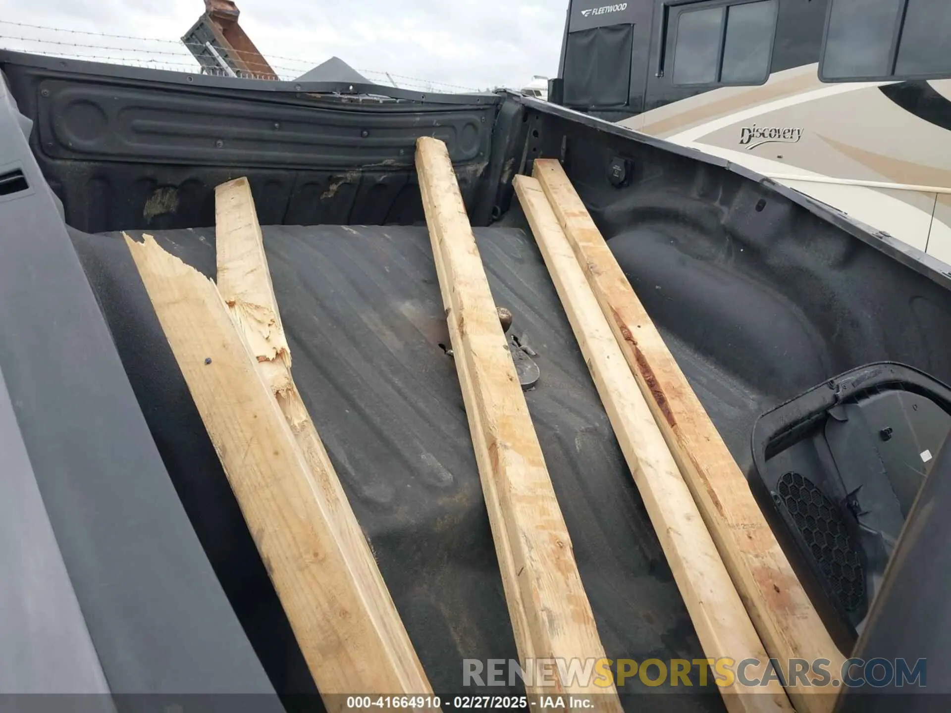 8 Photograph of a damaged car 3C63RRGL3MG635973 RAM 3500 2021