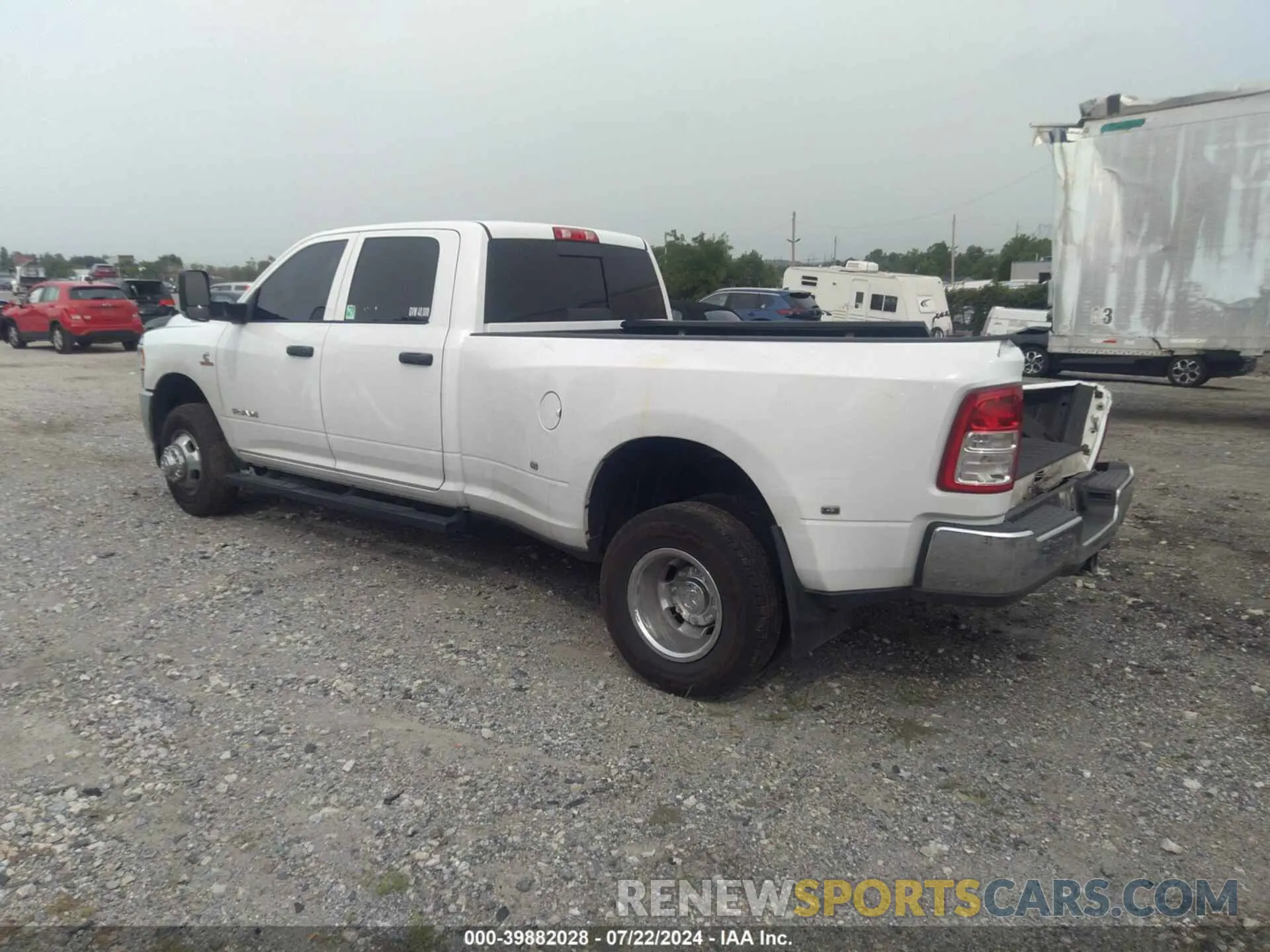 3 Photograph of a damaged car 3C63RRGL8MG665955 RAM 3500 2021