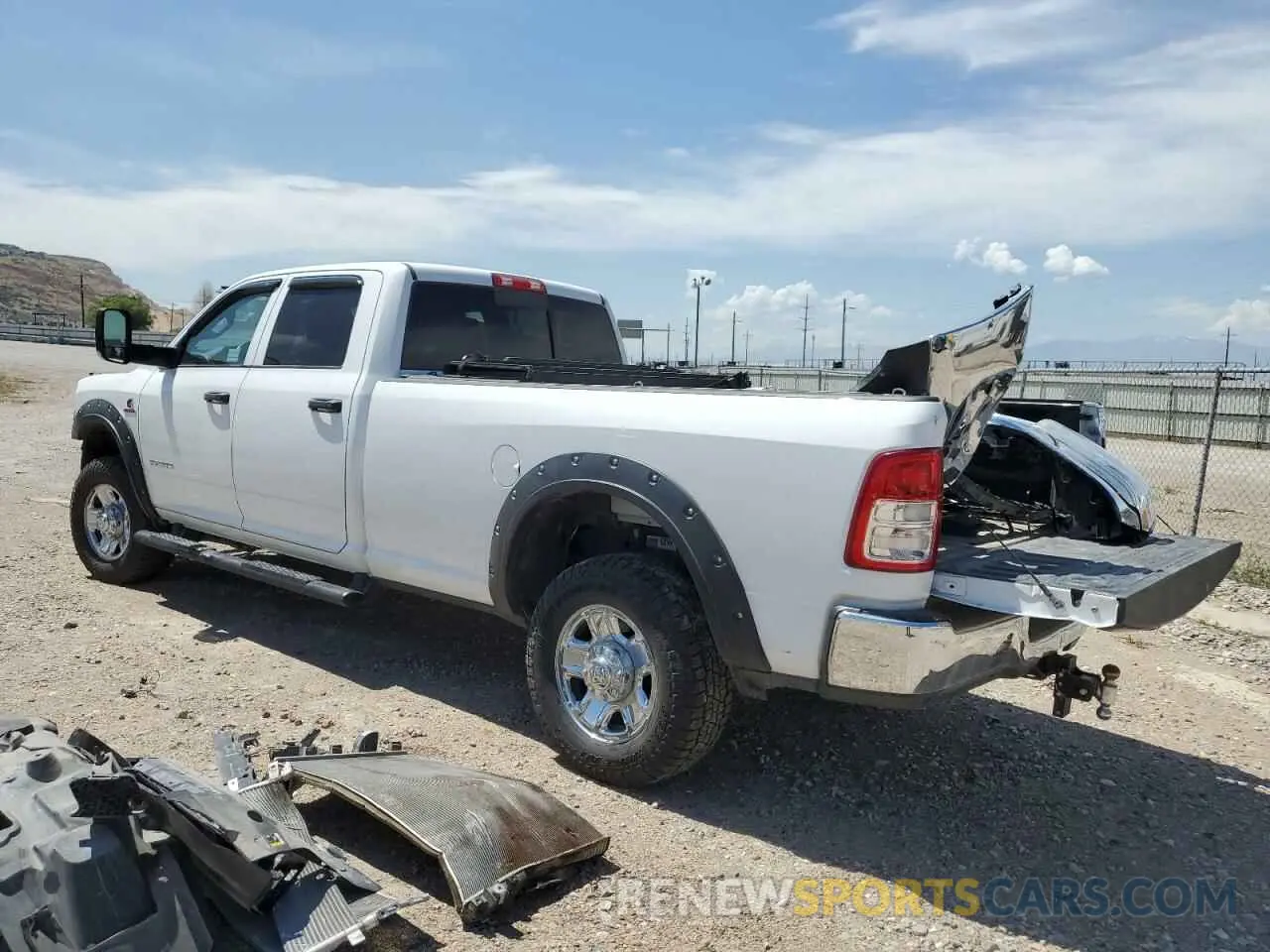 2 Фотография поврежденного автомобиля 3C63R3GL3NG135102 RAM 3500 2022
