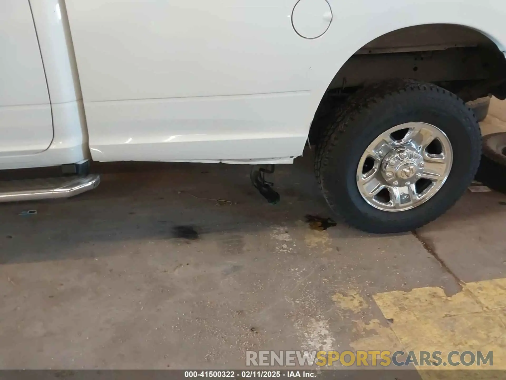 11 Фотография поврежденного автомобиля 3C63R3HL8NG260109 RAM 3500 2022