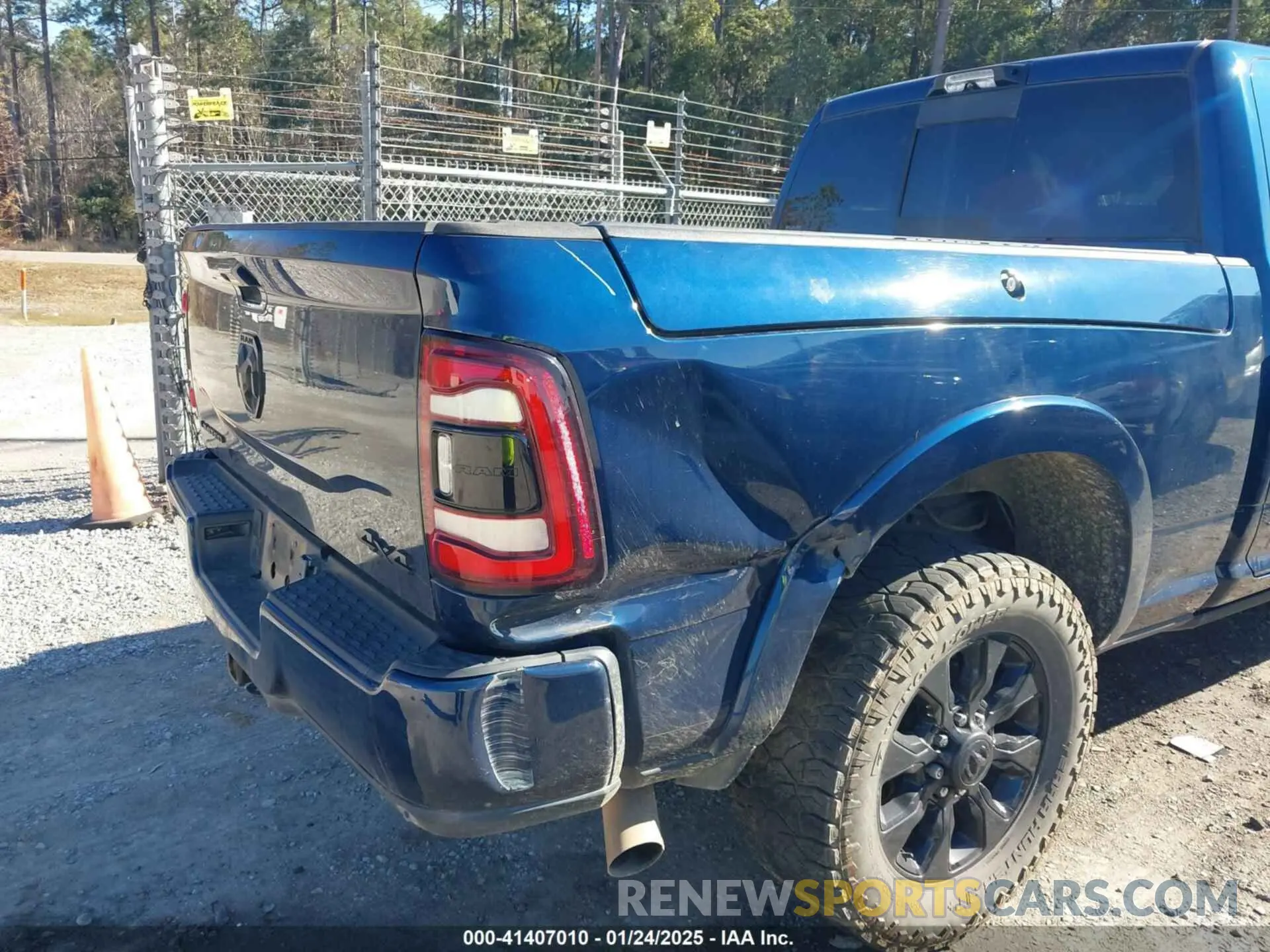 12 Photograph of a damaged car 3C63R3SL3NG318572 RAM 3500 2022
