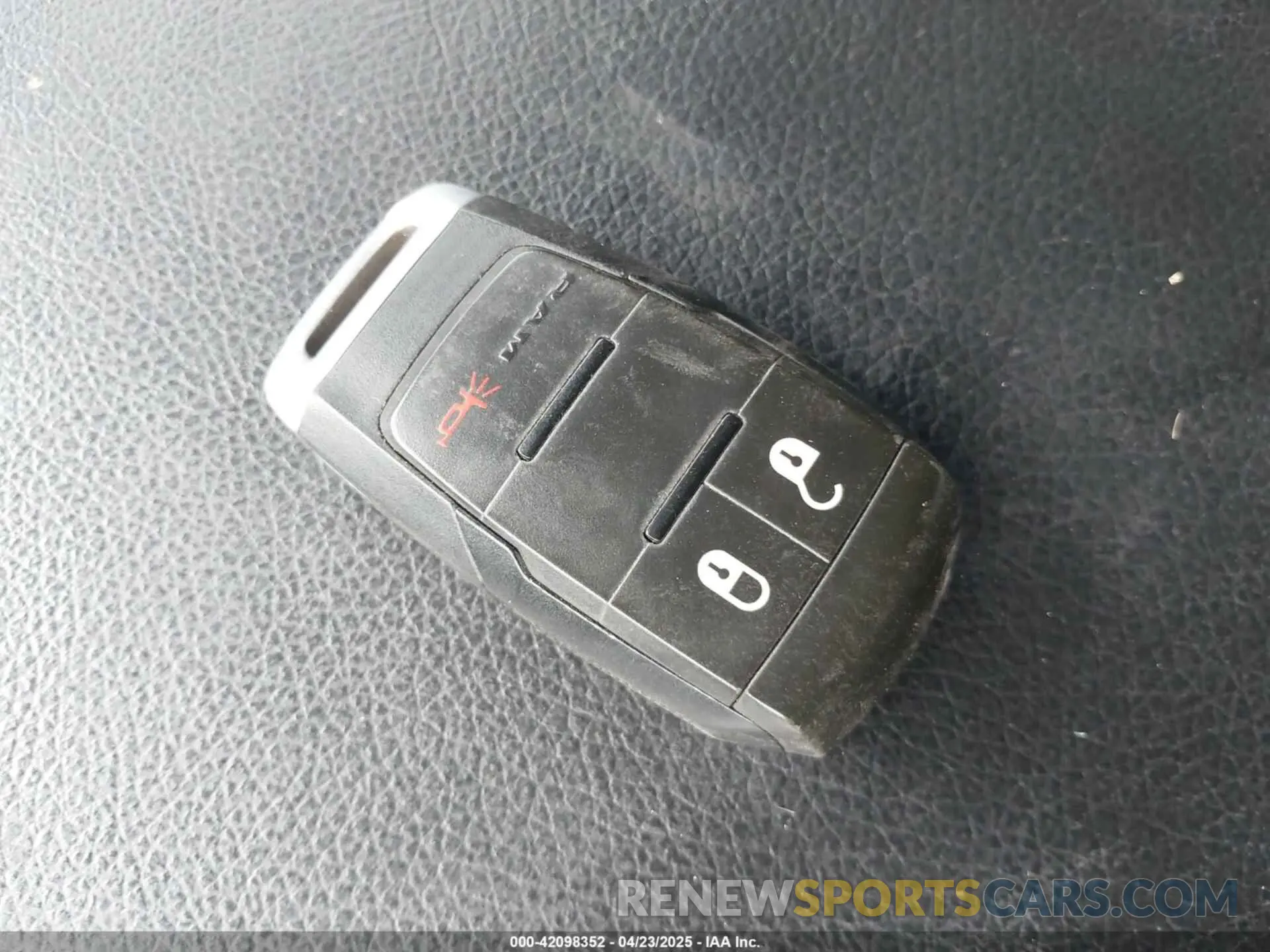10 Photograph of a damaged car 3C63RRGL3NG177594 RAM 3500 2022