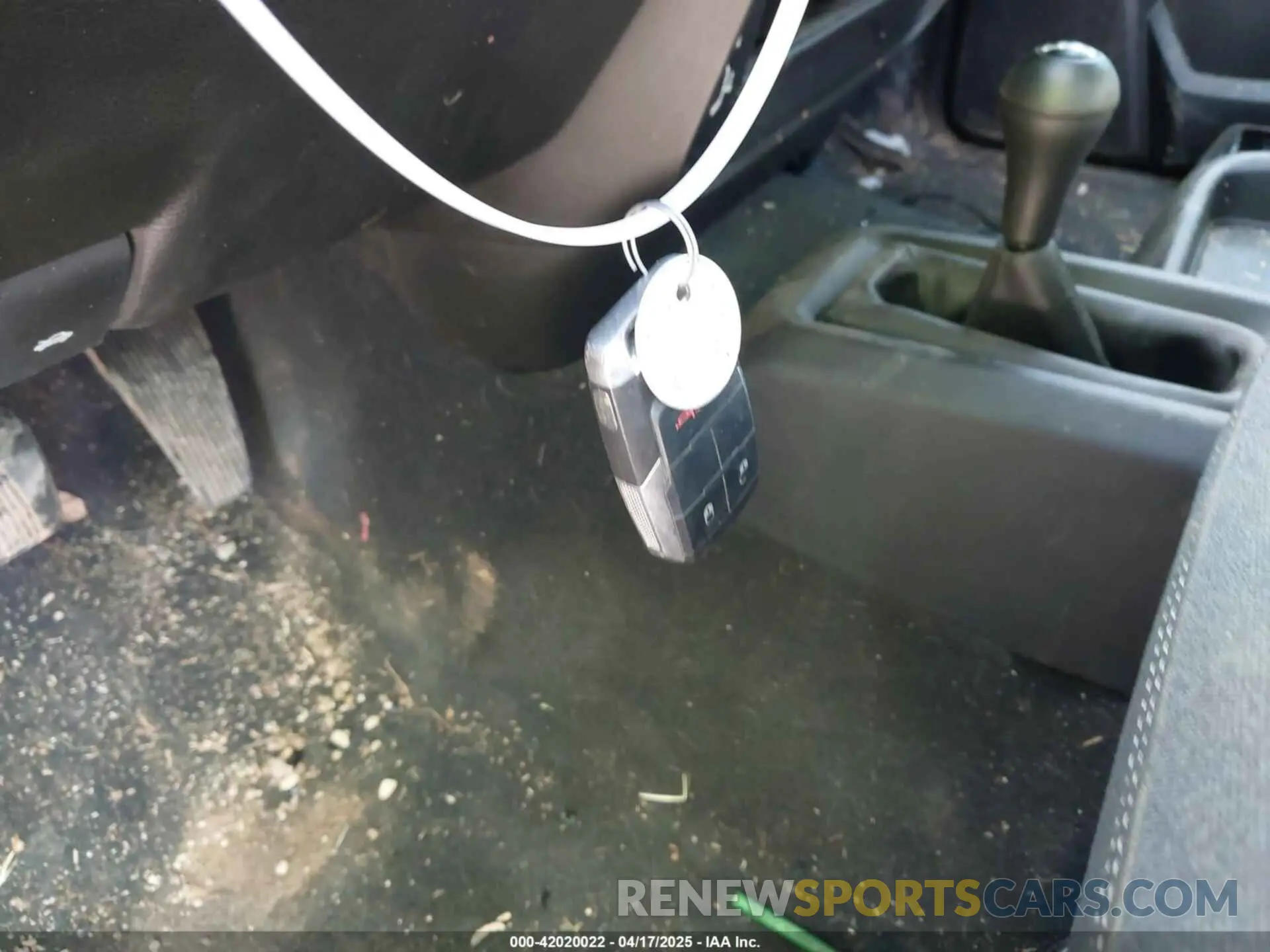 11 Photograph of a damaged car 3C63RRGL5NG342187 RAM 3500 2022
