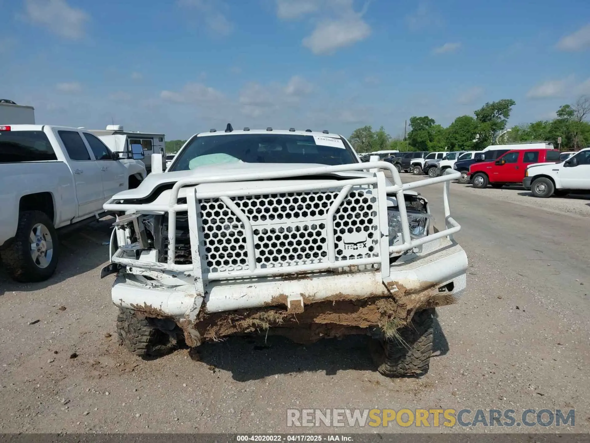 12 Photograph of a damaged car 3C63RRGL5NG342187 RAM 3500 2022