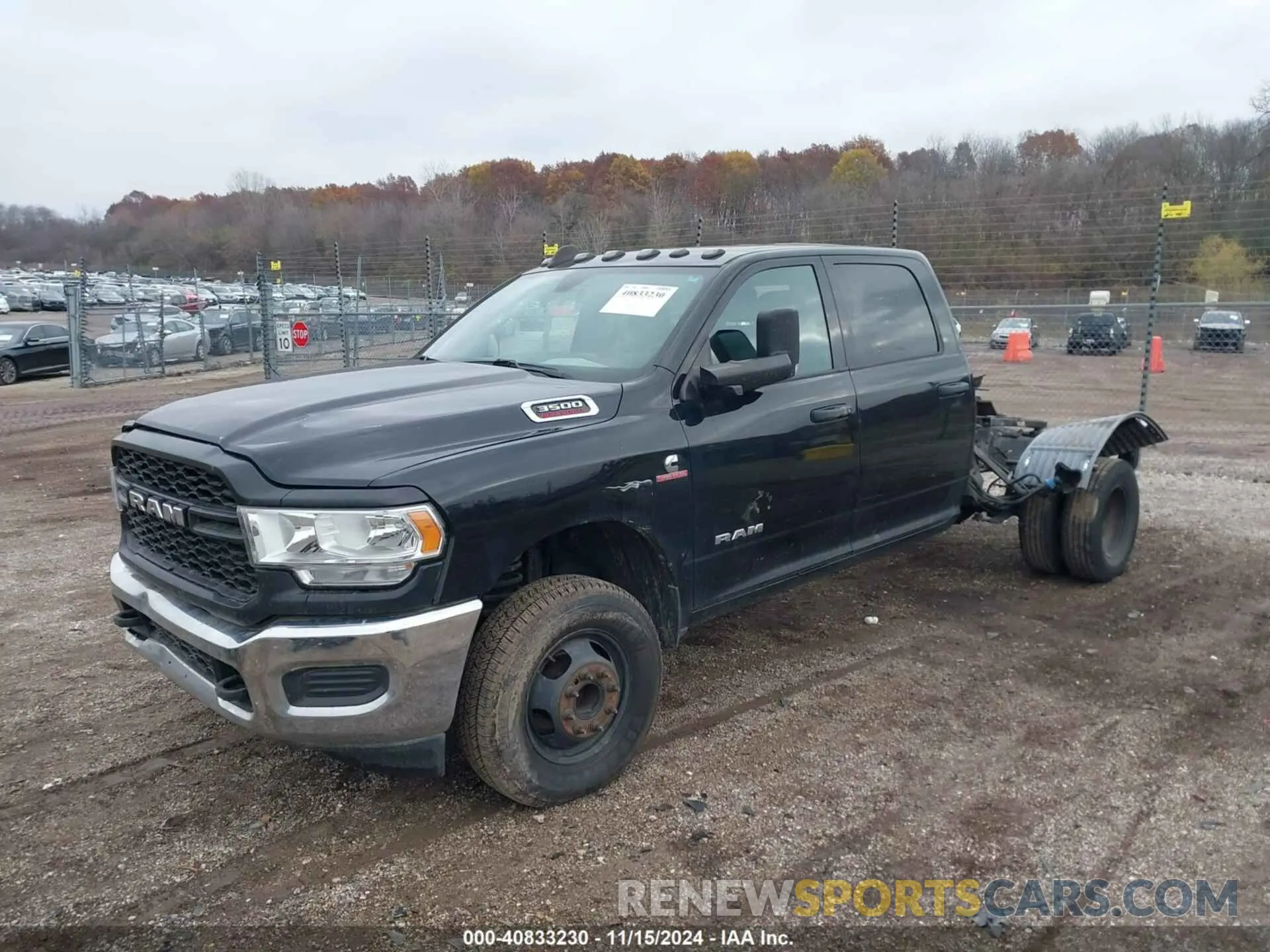 2 Photograph of a damaged car 3C63RRGL9NG347912 RAM 3500 2022