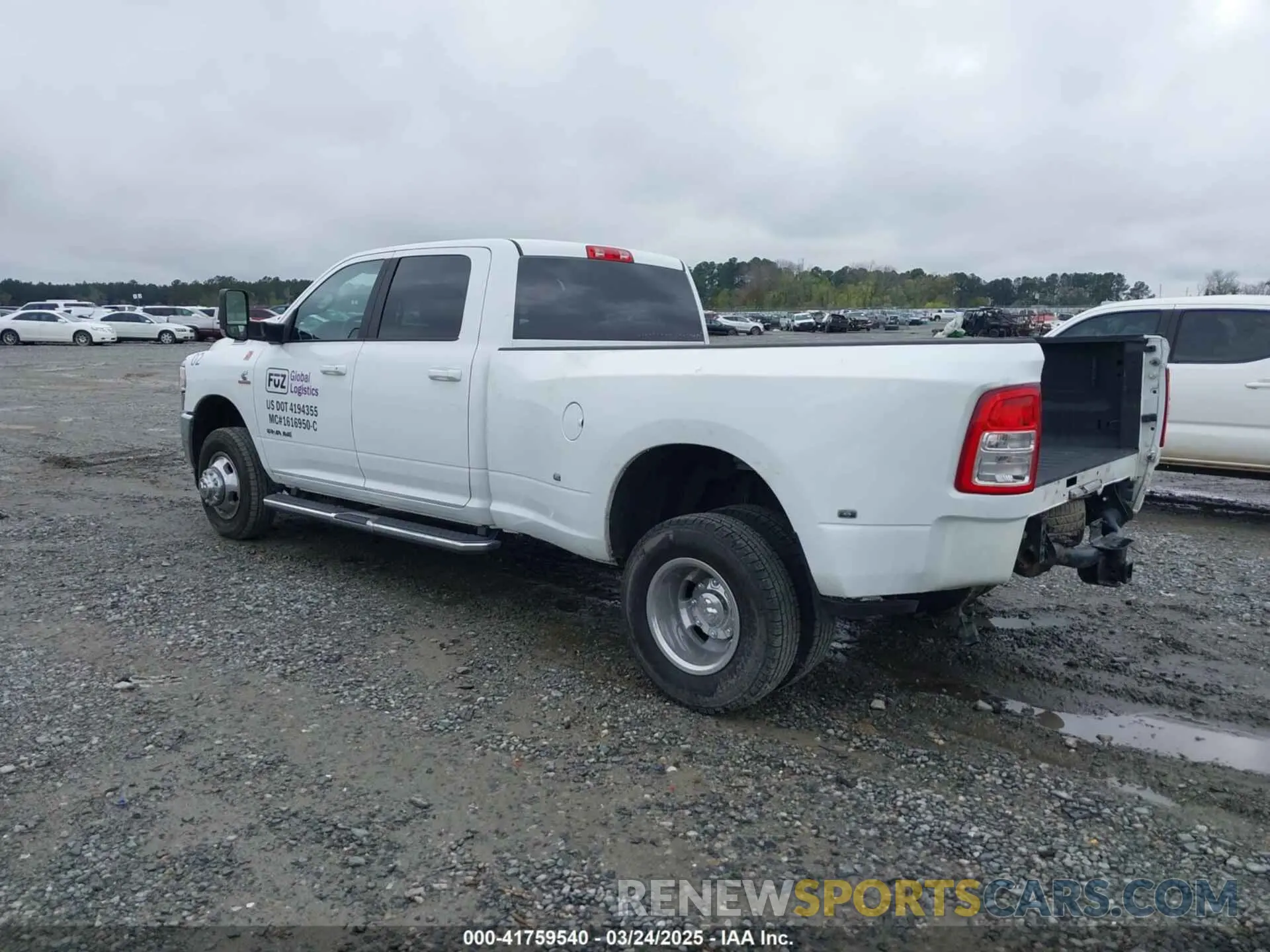 3 Фотография поврежденного автомобиля 3C63RRHL6NG302814 RAM 3500 2022