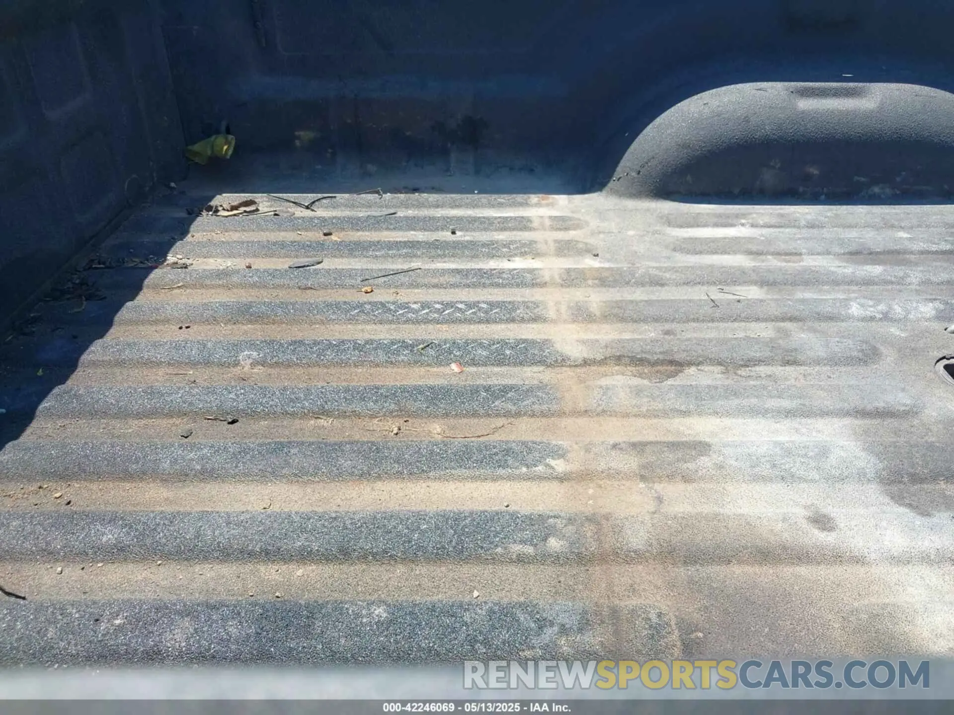6 Photograph of a damaged car 3C63RRHL7NG239125 RAM 3500 2022