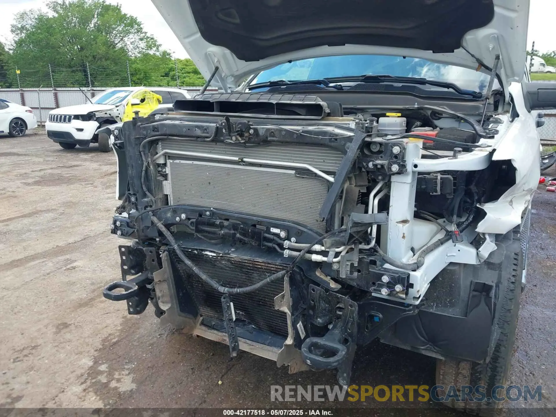 11 Фотография поврежденного автомобиля 3C63R3GL9RG147888 RAM 3500 2024