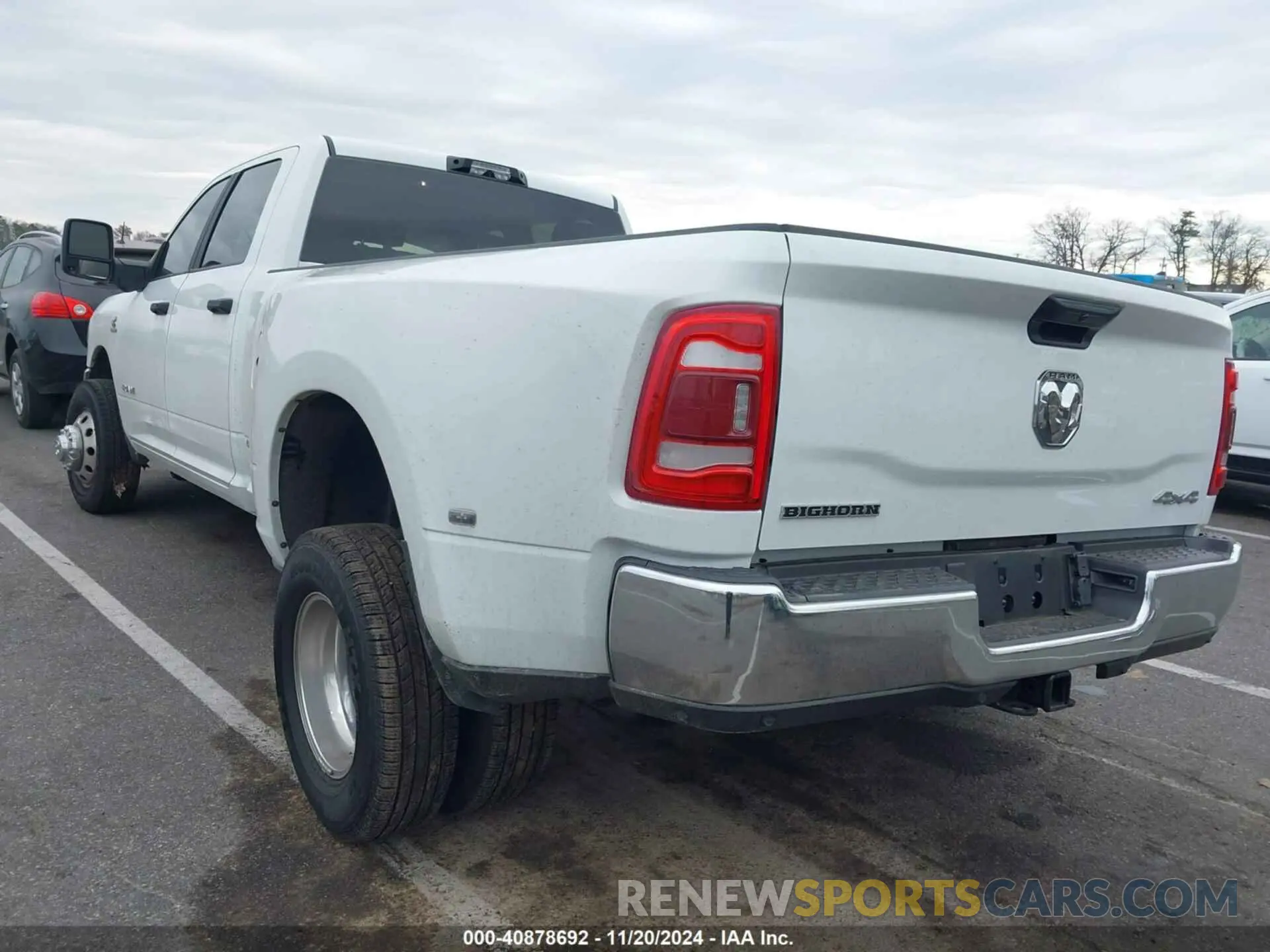 3 Фотография поврежденного автомобиля 3C63RRHL8RG150394 RAM 3500 2024