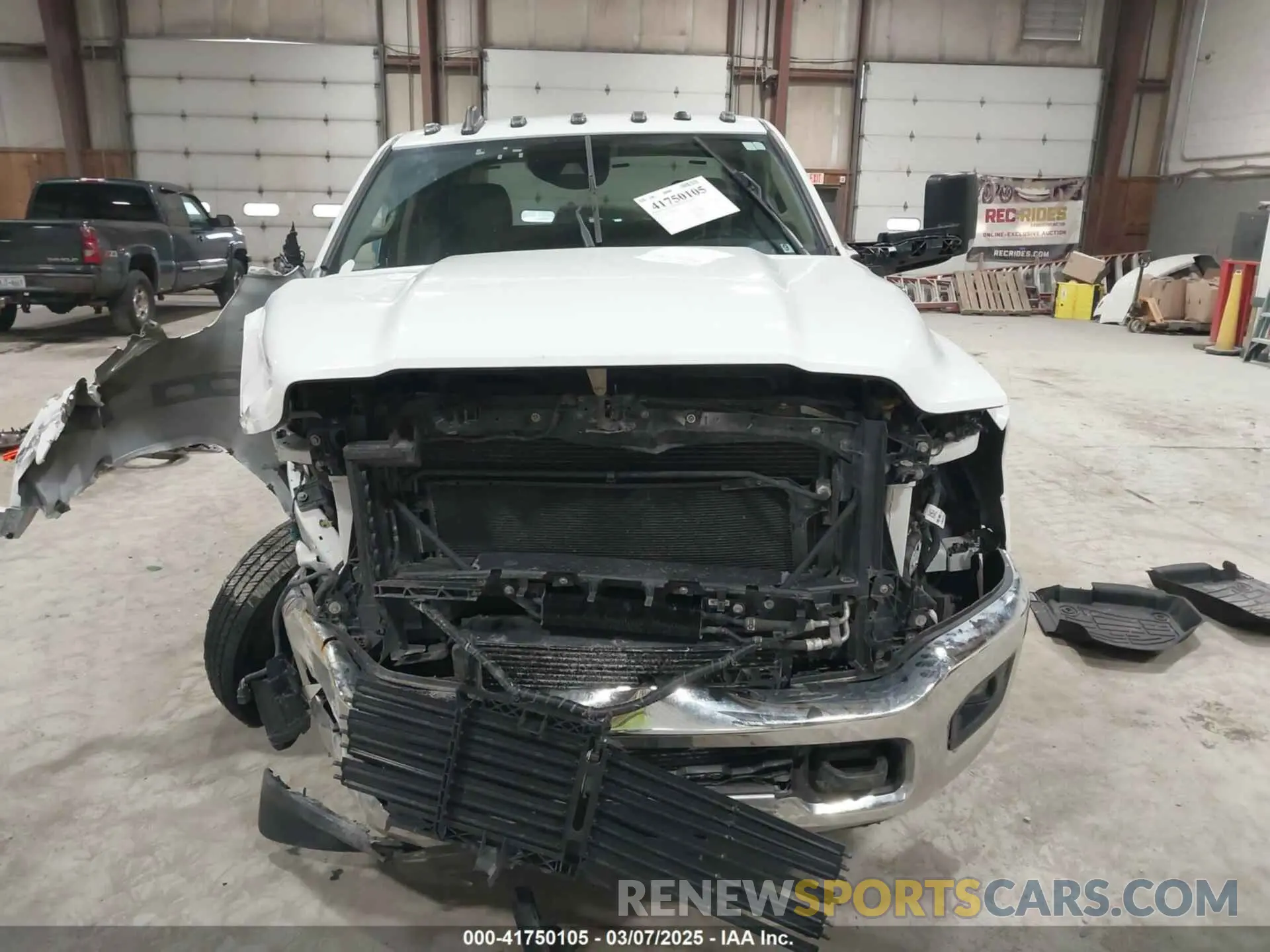 11 Photograph of a damaged car 3C7WRTCLXKG642699 RAM 3500 CHASSIS 2019