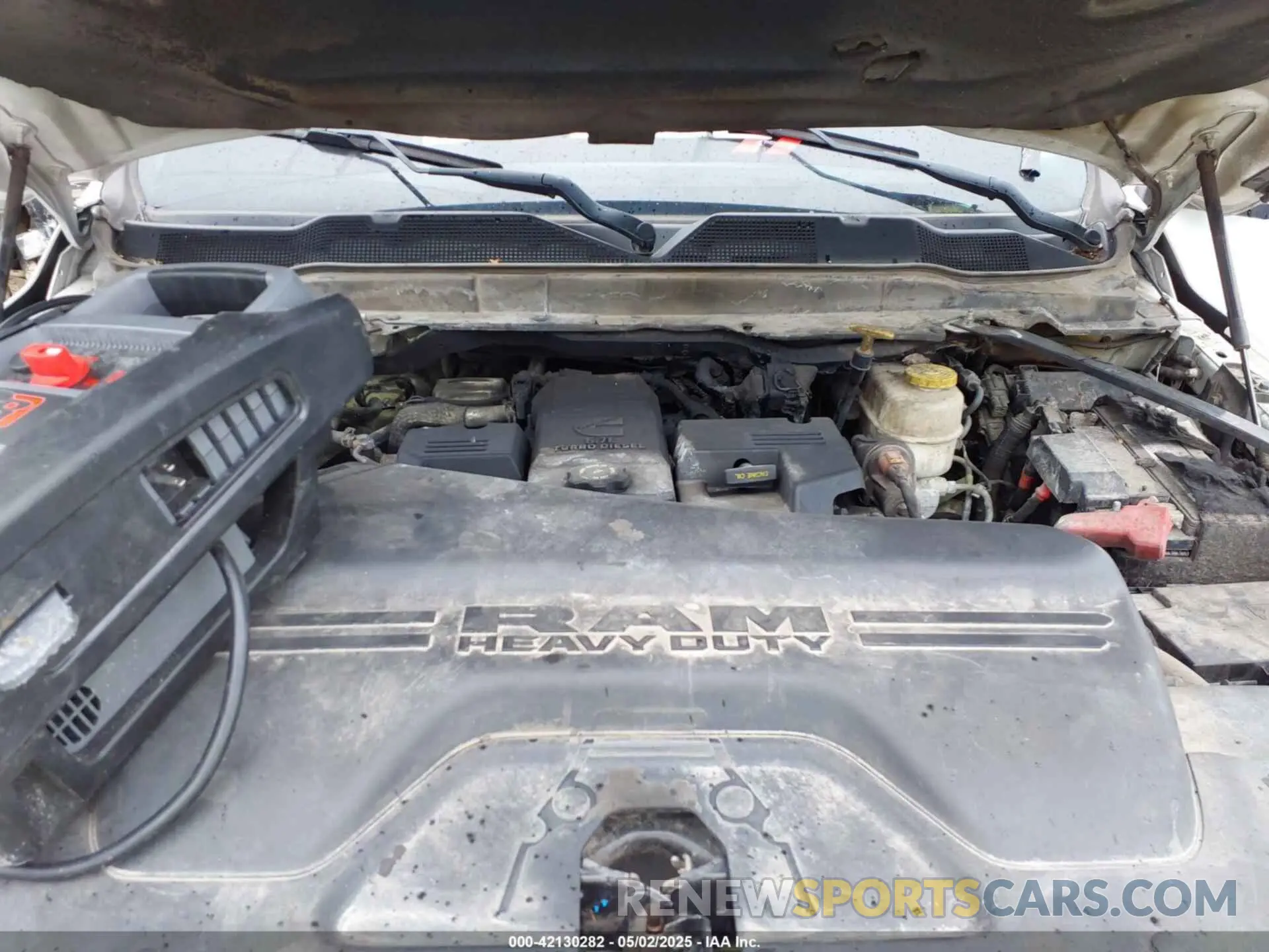 9 Photograph of a damaged car 3C7WRTAL2LG225758 RAM 3500 CHASSIS 2020