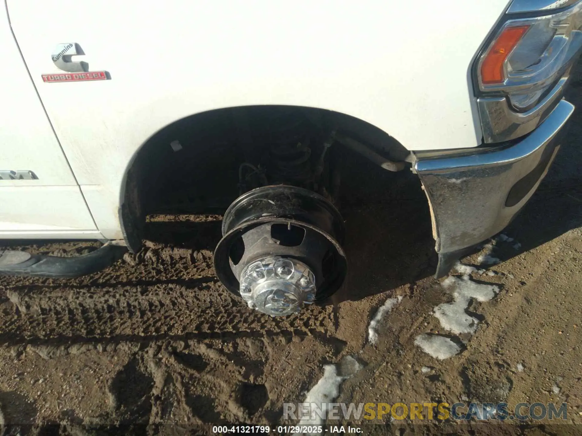 13 Фотография поврежденного автомобиля 3C7WRTCL9LG122687 RAM 3500 CHASSIS 2020