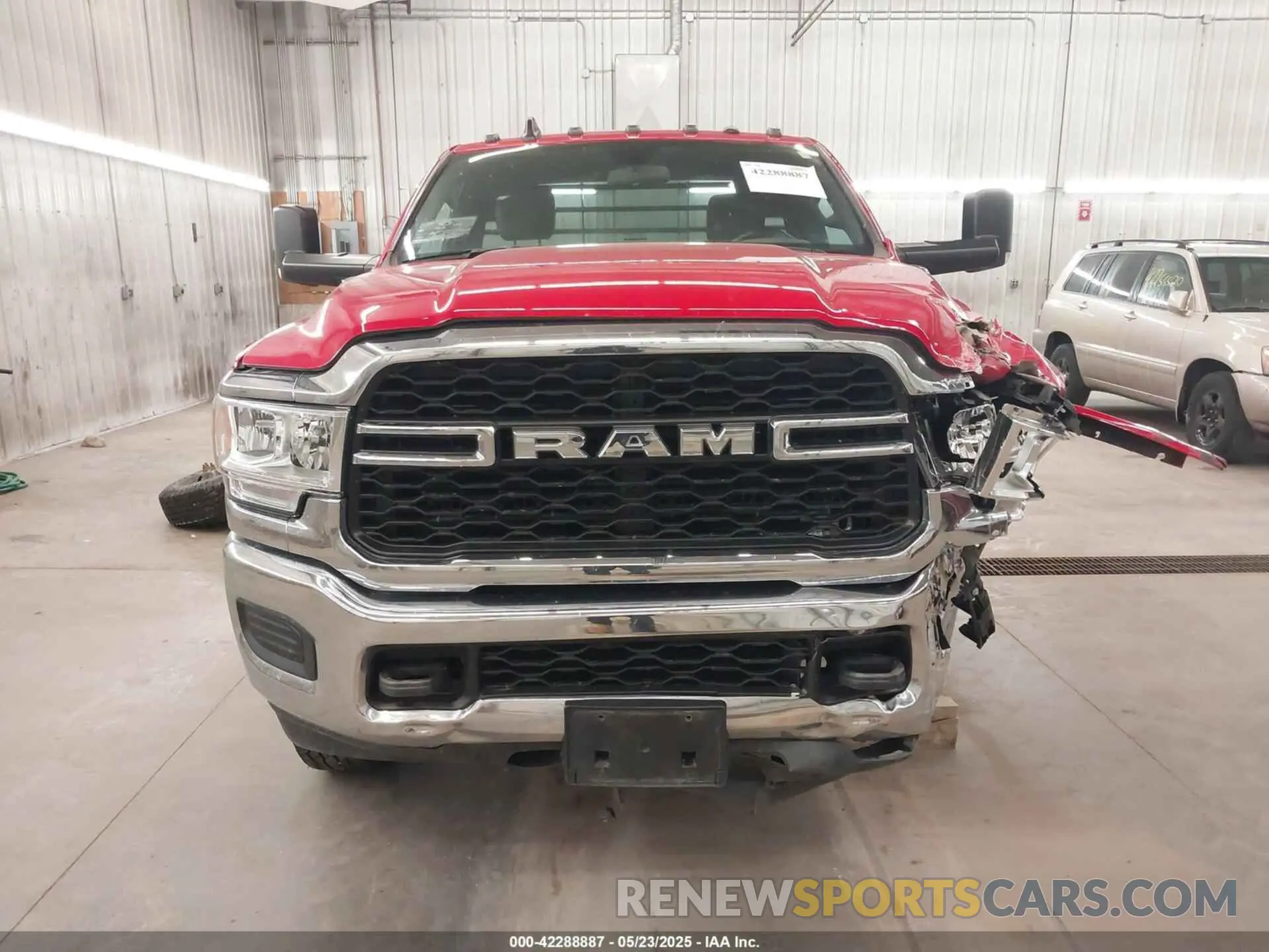 13 Photograph of a damaged car 3C7WRTAL1MG673300 RAM 3500 CHASSIS 2021