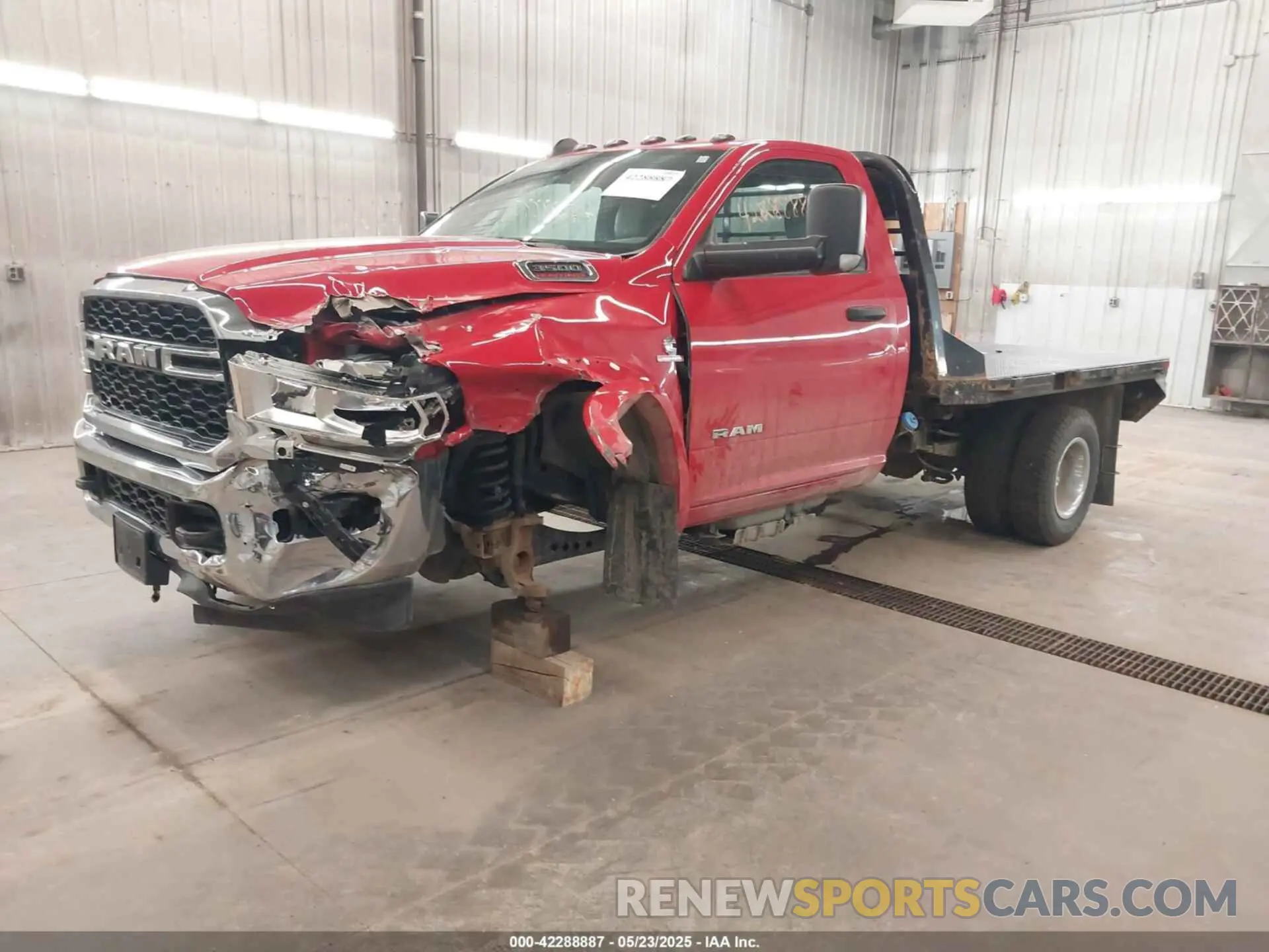 2 Photograph of a damaged car 3C7WRTAL1MG673300 RAM 3500 CHASSIS 2021