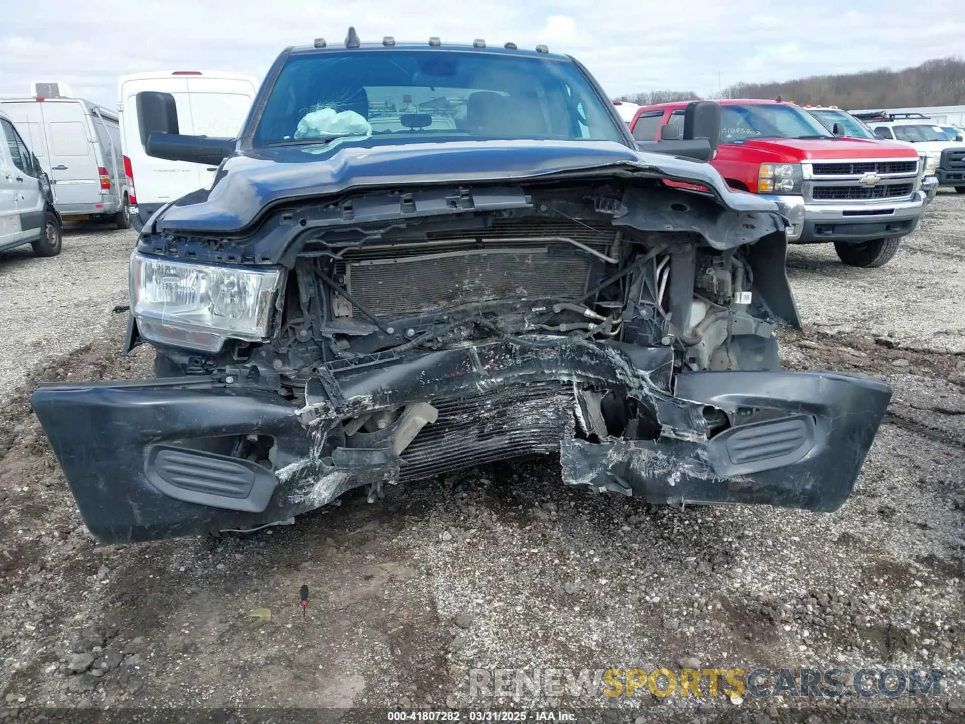 6 Photograph of a damaged car 3C7WRTCL0NG363959 RAM 3500 CHASSIS 2022