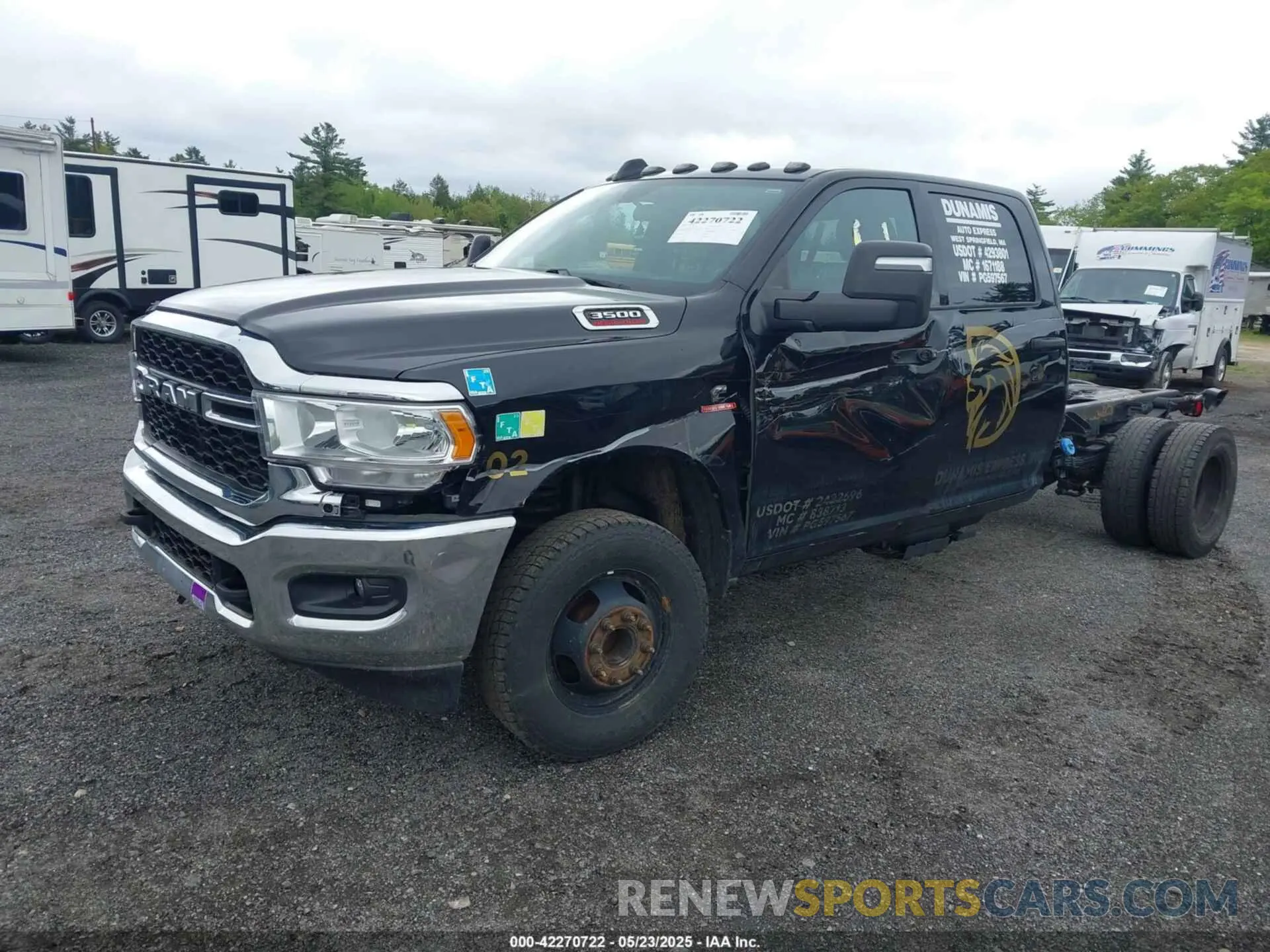 2 Photograph of a damaged car 3C7WRTCL9PG597567 RAM 3500 CHASSIS 2023