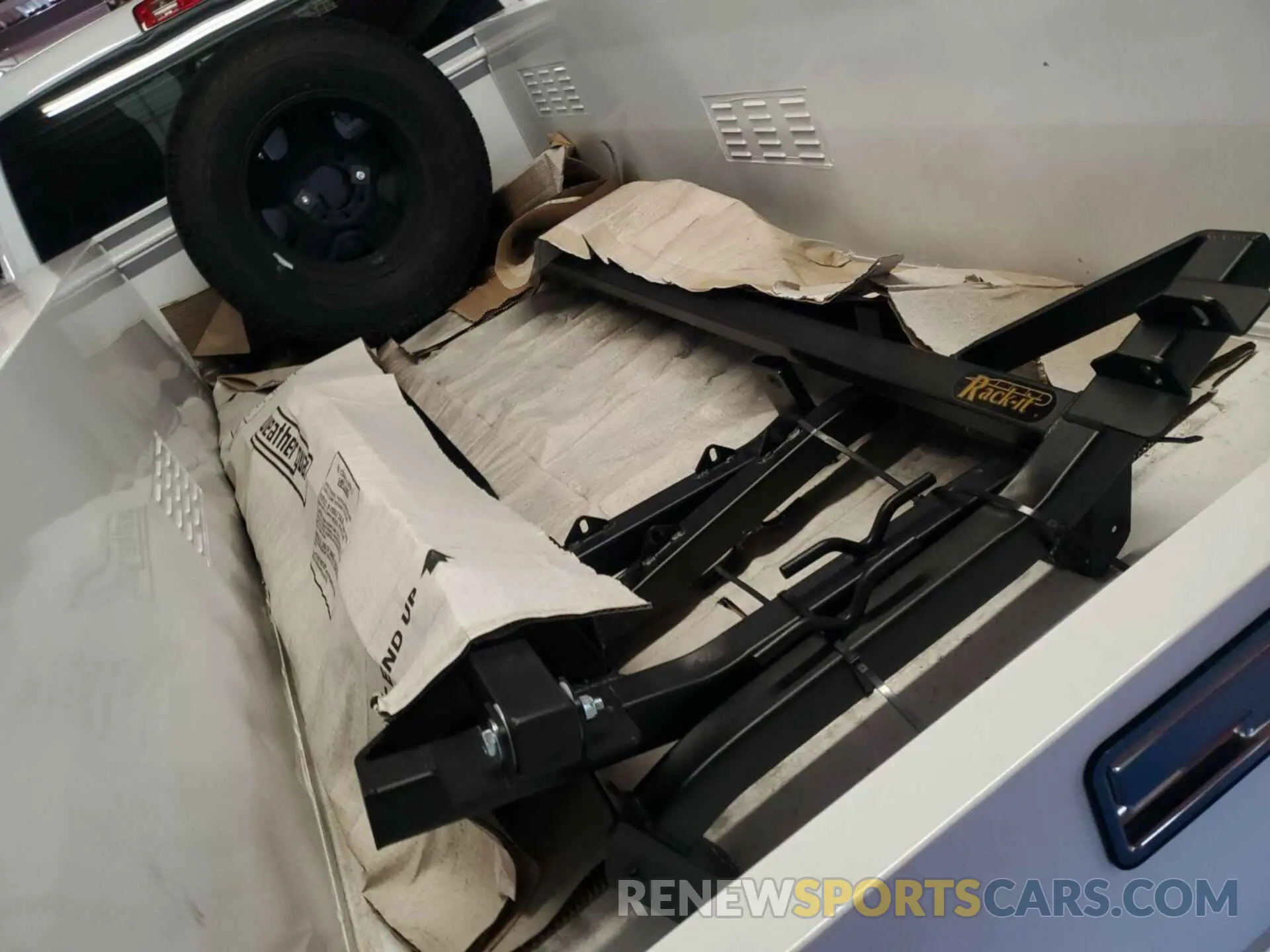 22 Фотография поврежденного автомобиля 3C7WR9CLXRG274358 RAM 3500 CHASSIS 2024