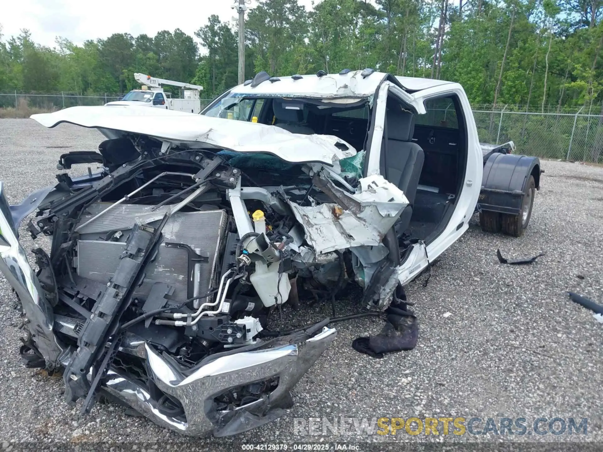 10 Photograph of a damaged car 3C7WRTCL3RG258404 RAM 3500 CHASSIS 2024