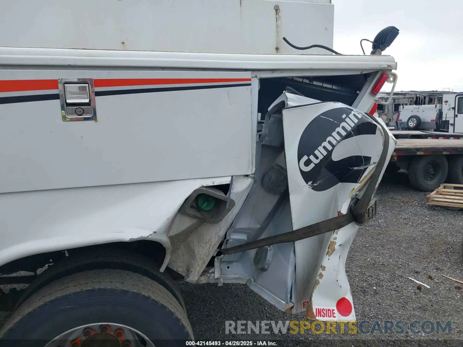 11 Фотография поврежденного автомобиля 3C7WRLAL0KG522137 RAM 4500 CHASSIS 2019