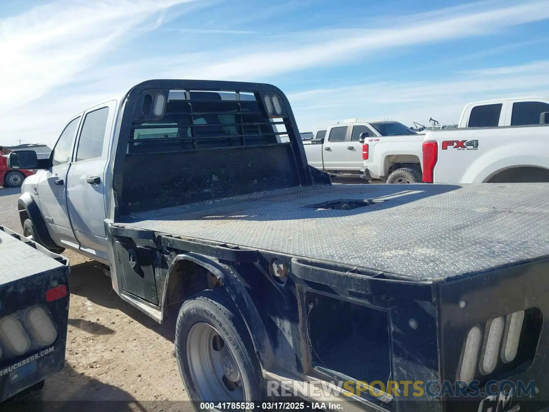 14 Фотография поврежденного автомобиля 3C7WRLEL4MG535874 RAM 4500 CHASSIS 2021