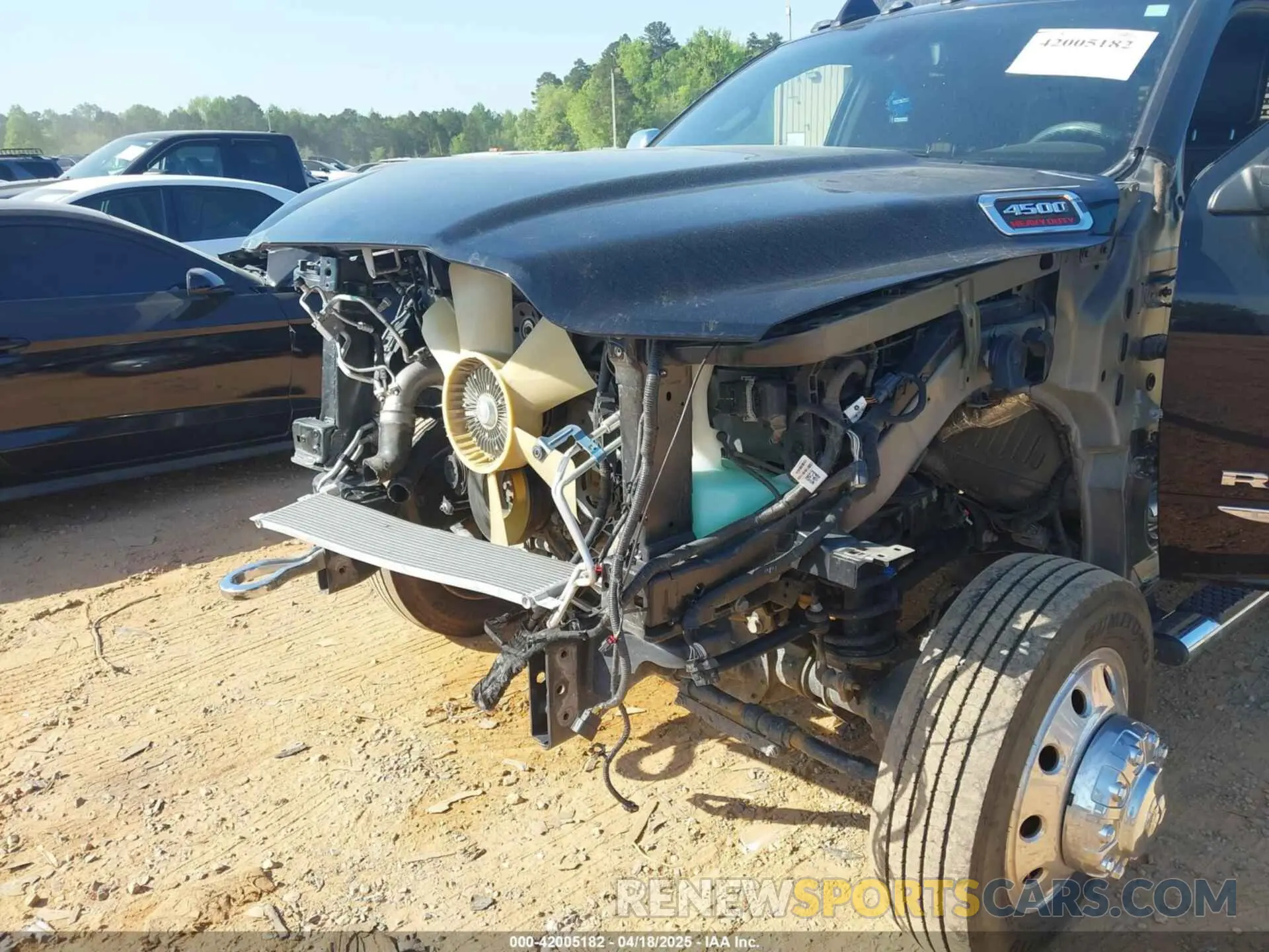 17 Photograph of a damaged car 3C7WRLFL2MG535807 RAM 4500 CHASSIS 2021
