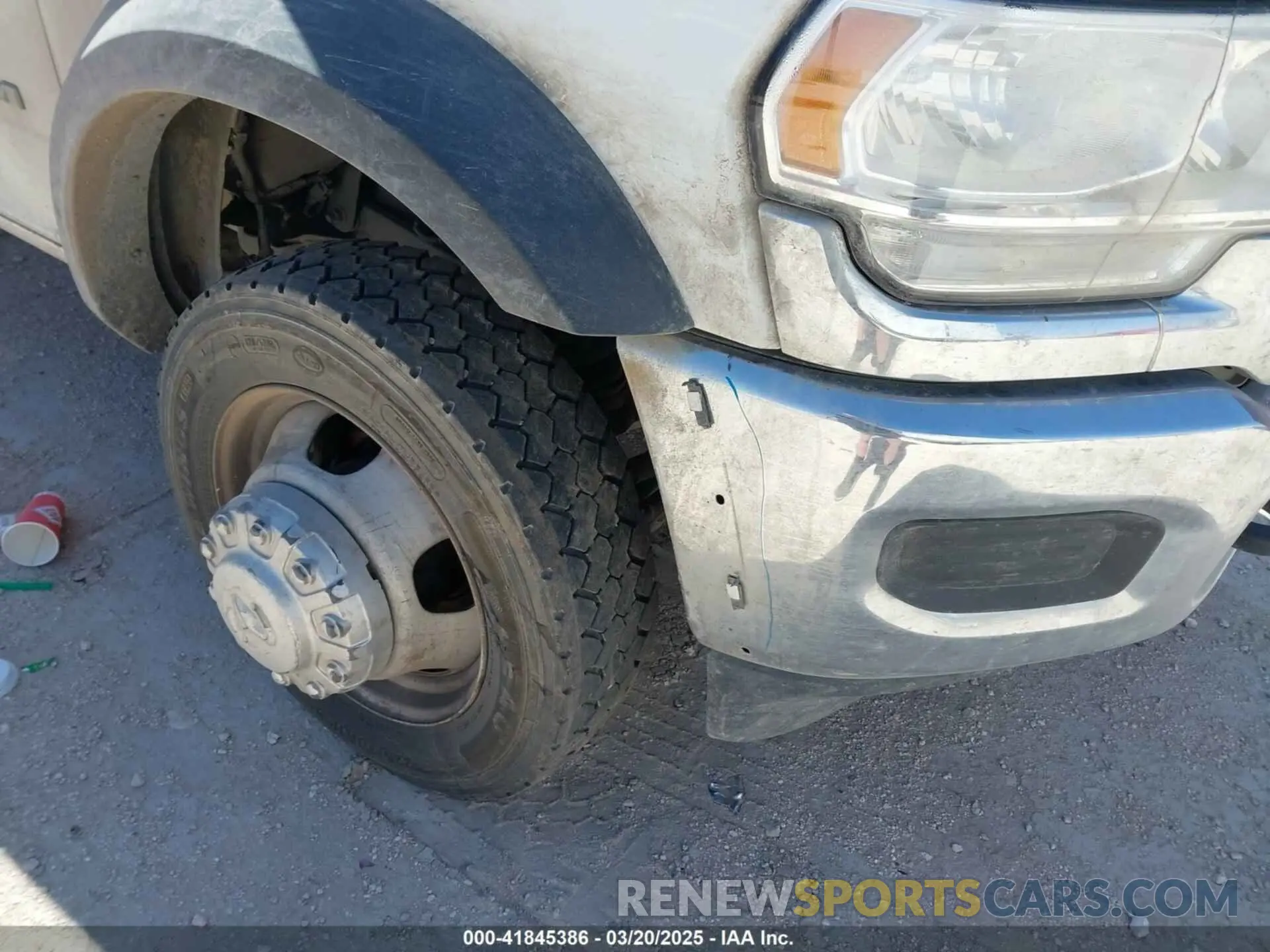 11 Photograph of a damaged car 3C7WRNBL8MG662191 RAM 5500 CHASSIS 2021
