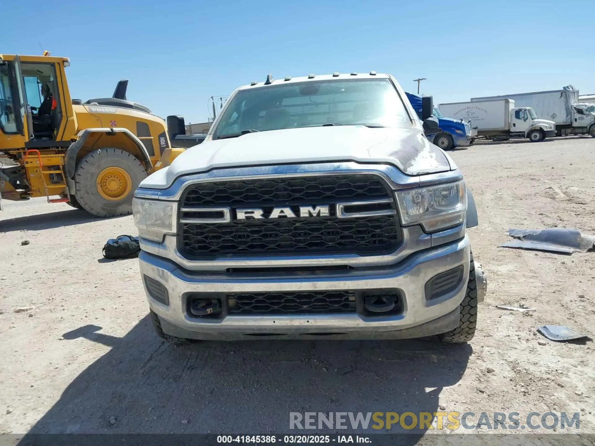 12 Photograph of a damaged car 3C7WRNBL8MG662191 RAM 5500 CHASSIS 2021