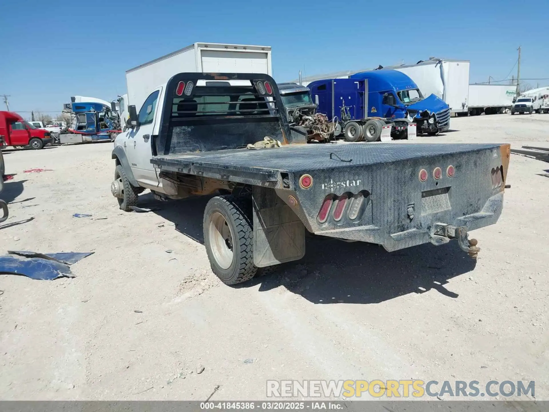 3 Photograph of a damaged car 3C7WRNBL8MG662191 RAM 5500 CHASSIS 2021
