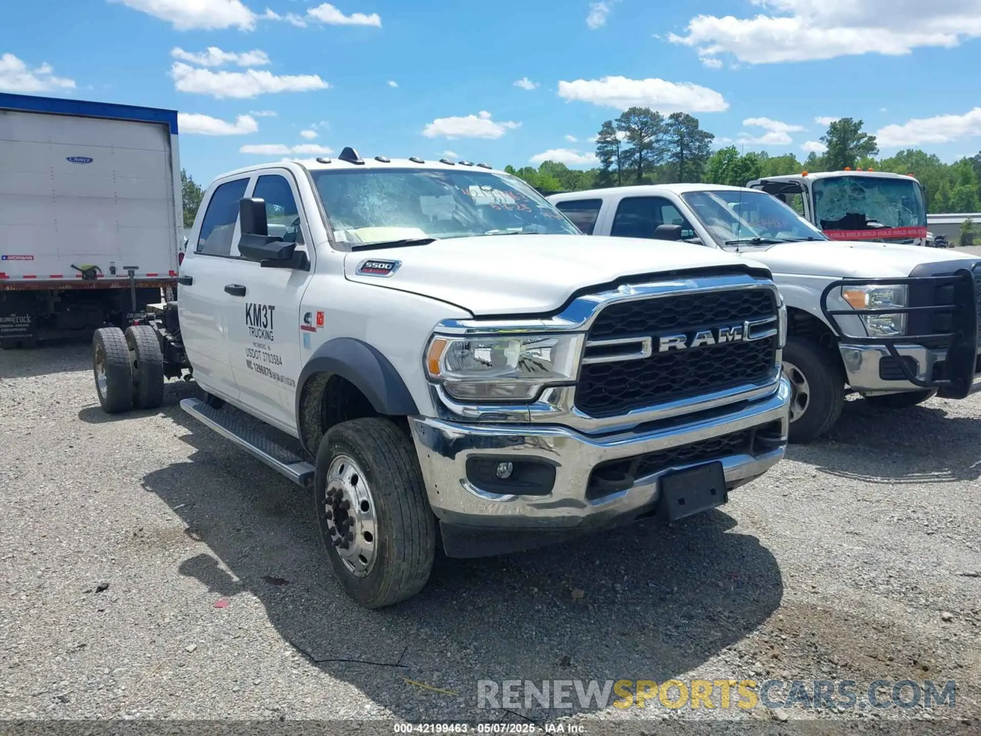 1 Photograph of a damaged car 3C7WRNFL3MG683511 RAM 5500 CHASSIS 2021