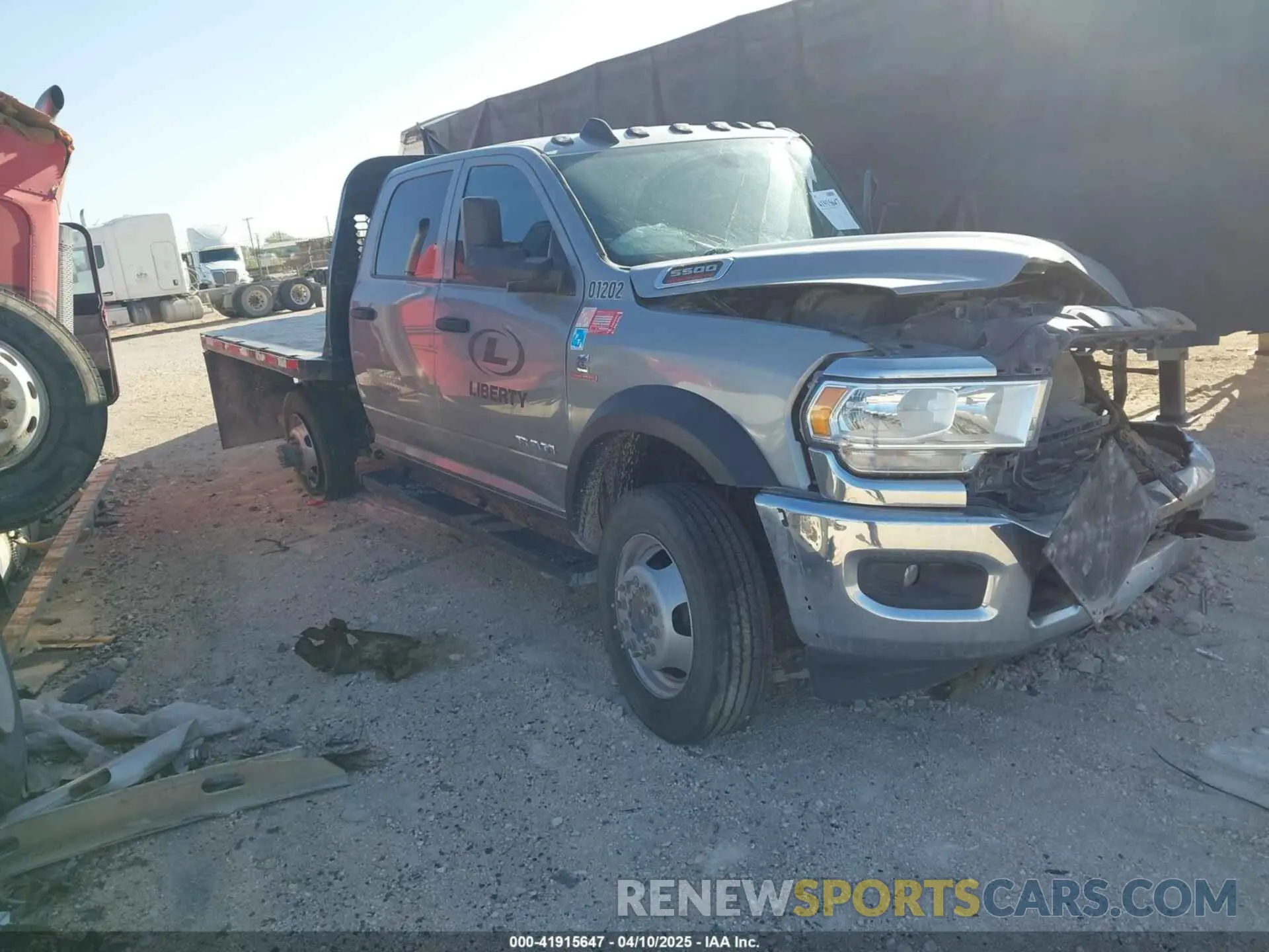 1 Photograph of a damaged car 3C7WRNEL7NG255458 RAM 5500 CHASSIS 2022