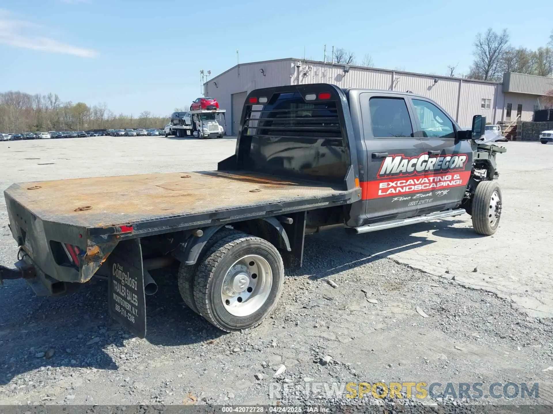 4 Фотография поврежденного автомобиля 3C7WRNEL9NG132213 RAM 5500 CHASSIS 2022