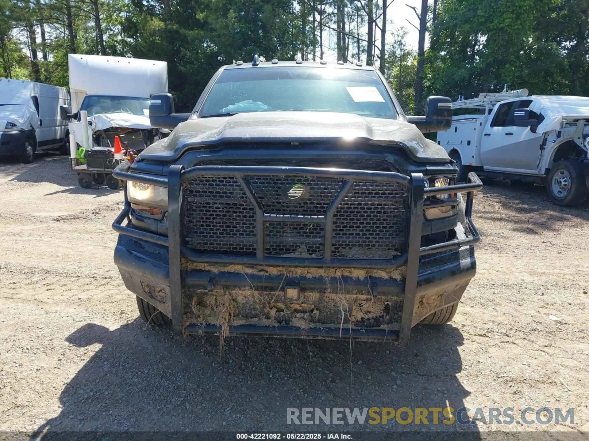12 Photograph of a damaged car 3C7WRNFL2RG400944 RAM 5500 CHASSIS 2024