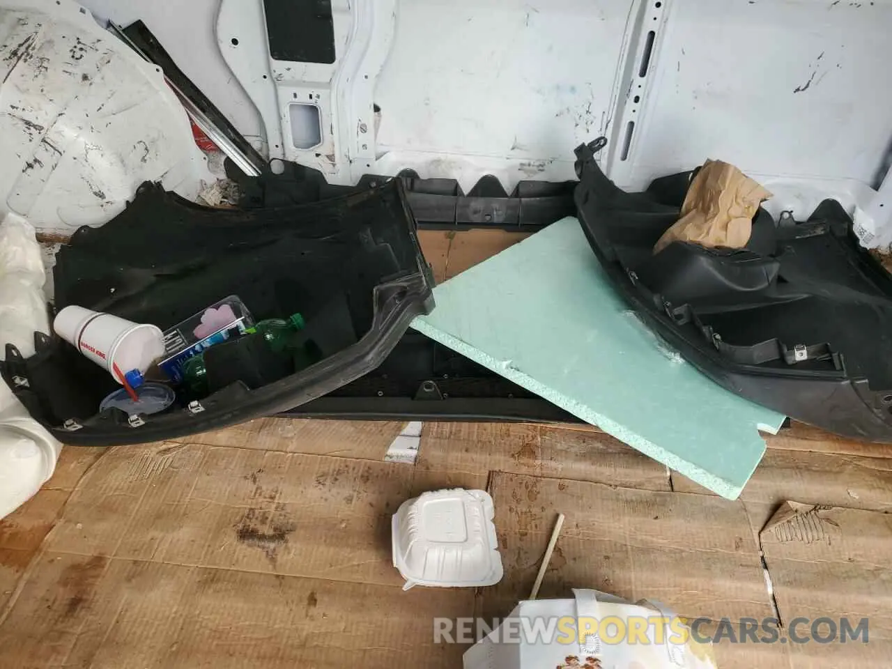 13 Photograph of a damaged car 3C6TRVAG7KE532875 RAM All Models 2019