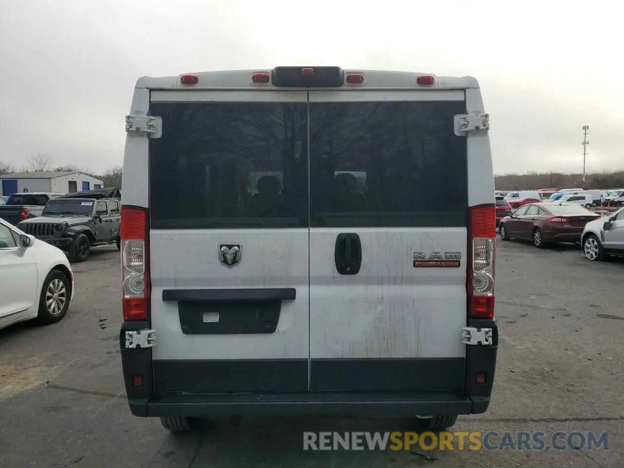 6 Photograph of a damaged car 3C6TRVAG7KE532875 RAM All Models 2019