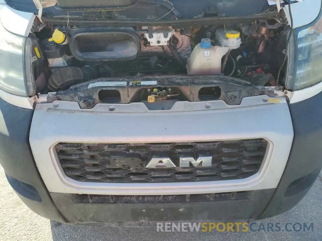 11 Photograph of a damaged car 3C6TRVNGXKE555769 RAM All Models 2019