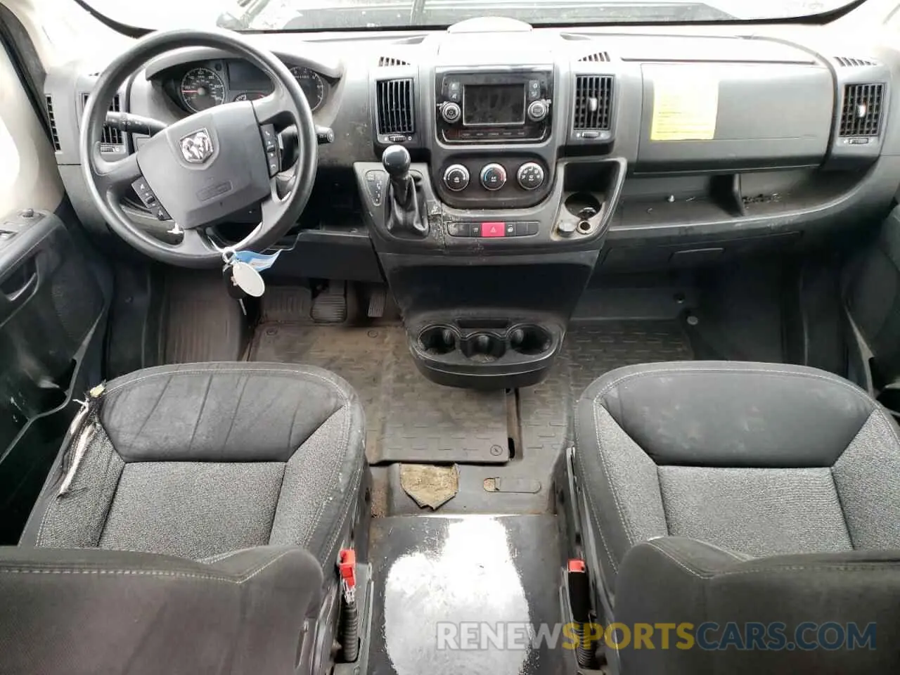 8 Фотография поврежденного автомобиля 3C6URVJG4KE548262 RAM All Models 2019