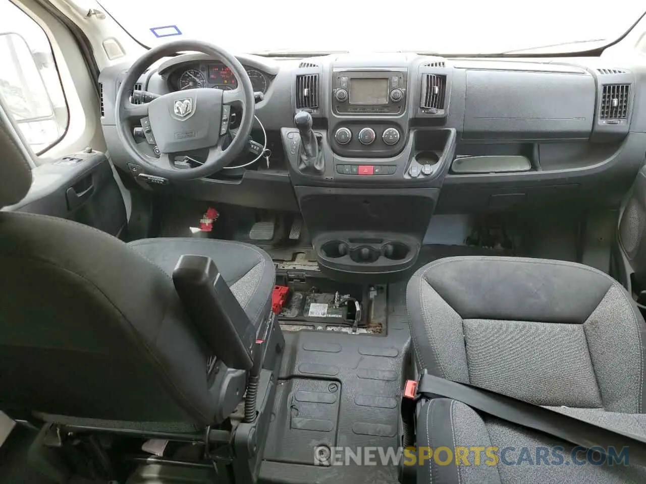 8 Photograph of a damaged car 3C6URVUG8KE560345 RAM All Models 2019