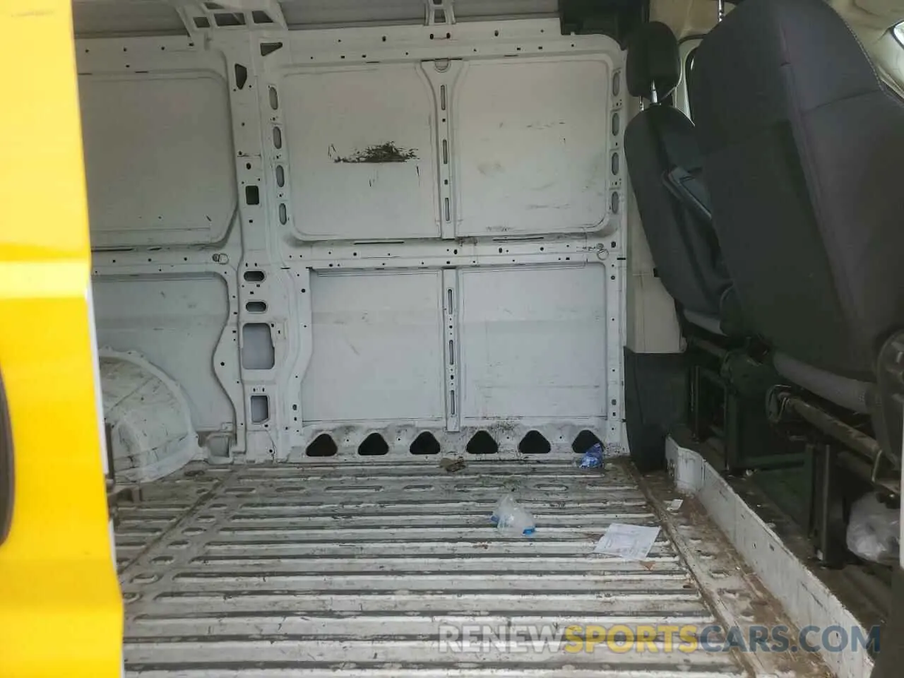 11 Фотография поврежденного автомобиля 3C6TRVAG8LE127304 RAM All Models 2020