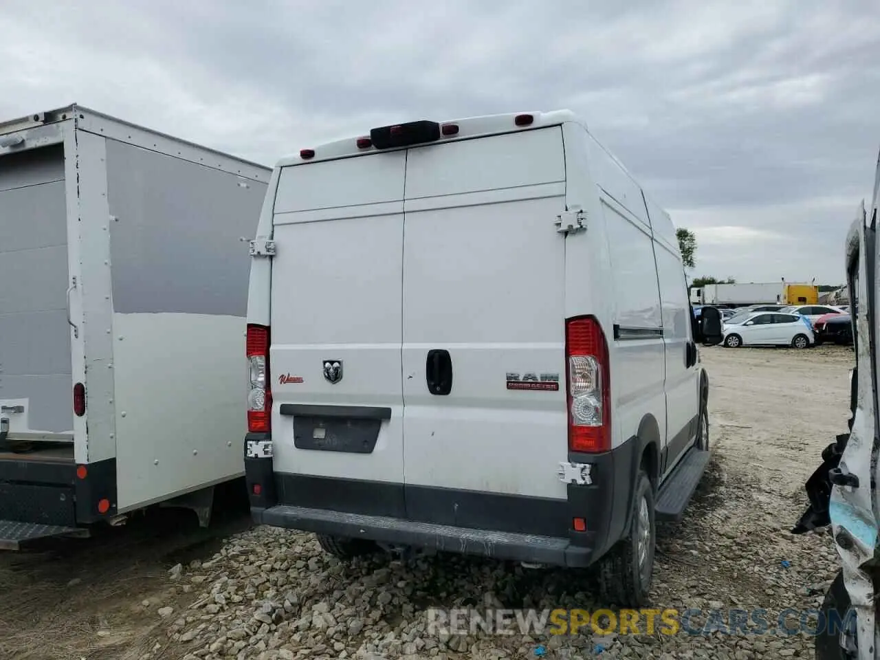 3 Фотография поврежденного автомобиля 3C6LRVBGXME530071 RAM All Models 2021