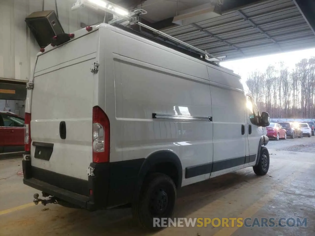 3 Фотография поврежденного автомобиля 3C6LRVDG8ME526386 RAM All Models 2021