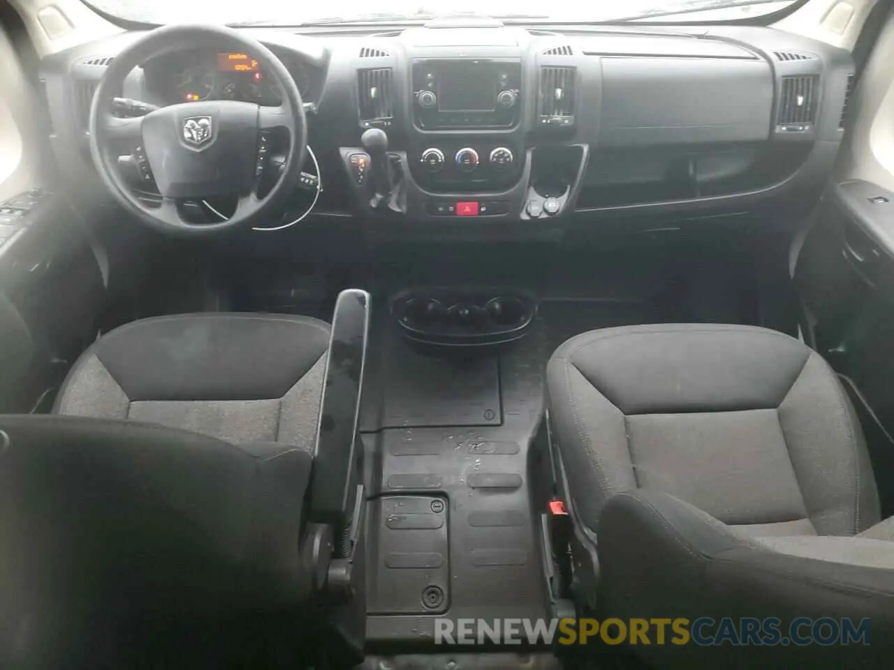 8 Фотография поврежденного автомобиля 3C6LRVDG8ME555161 RAM All Models 2021