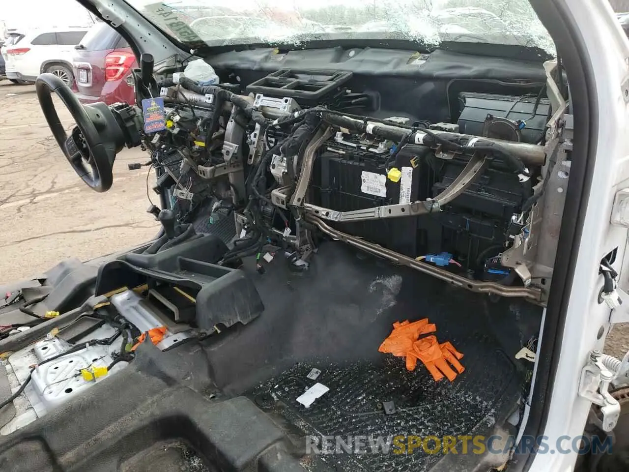 8 Фотография поврежденного автомобиля 3C7WRNFL2MG562467 RAM All Models 2021