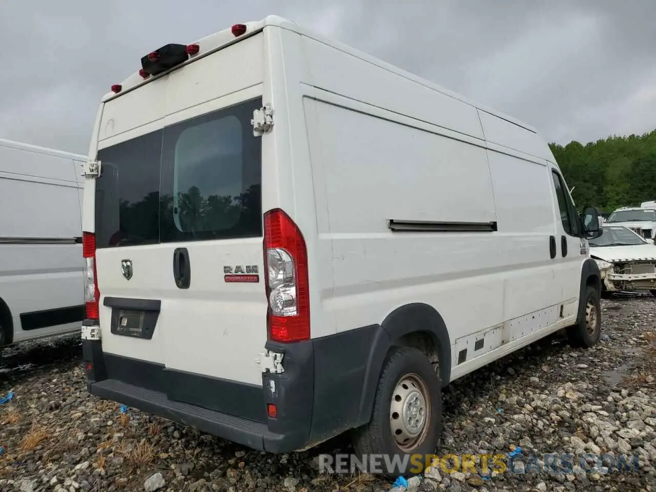 3 Фотография поврежденного автомобиля 3C6LRVDG5NE125413 RAM All Models 2022