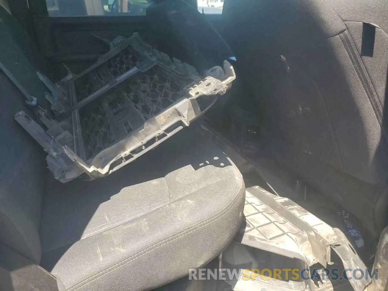 12 Photograph of a damaged car 3C7WRNELXNG255664 RAM All Models 2022