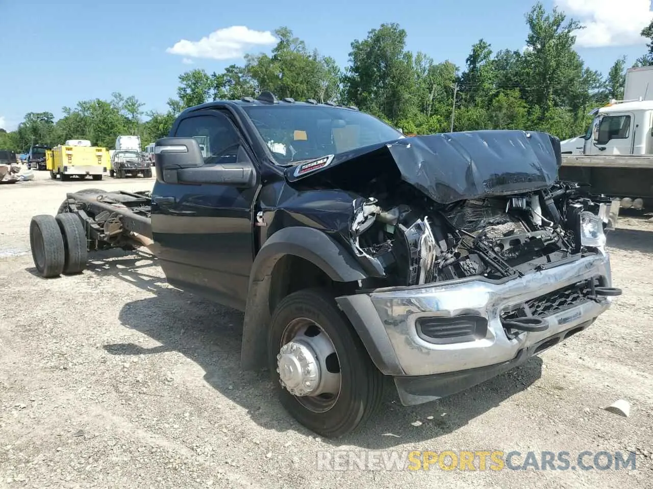 1 Photograph of a damaged car 3C7WRNDL8RG188294 RAM All Models 2024