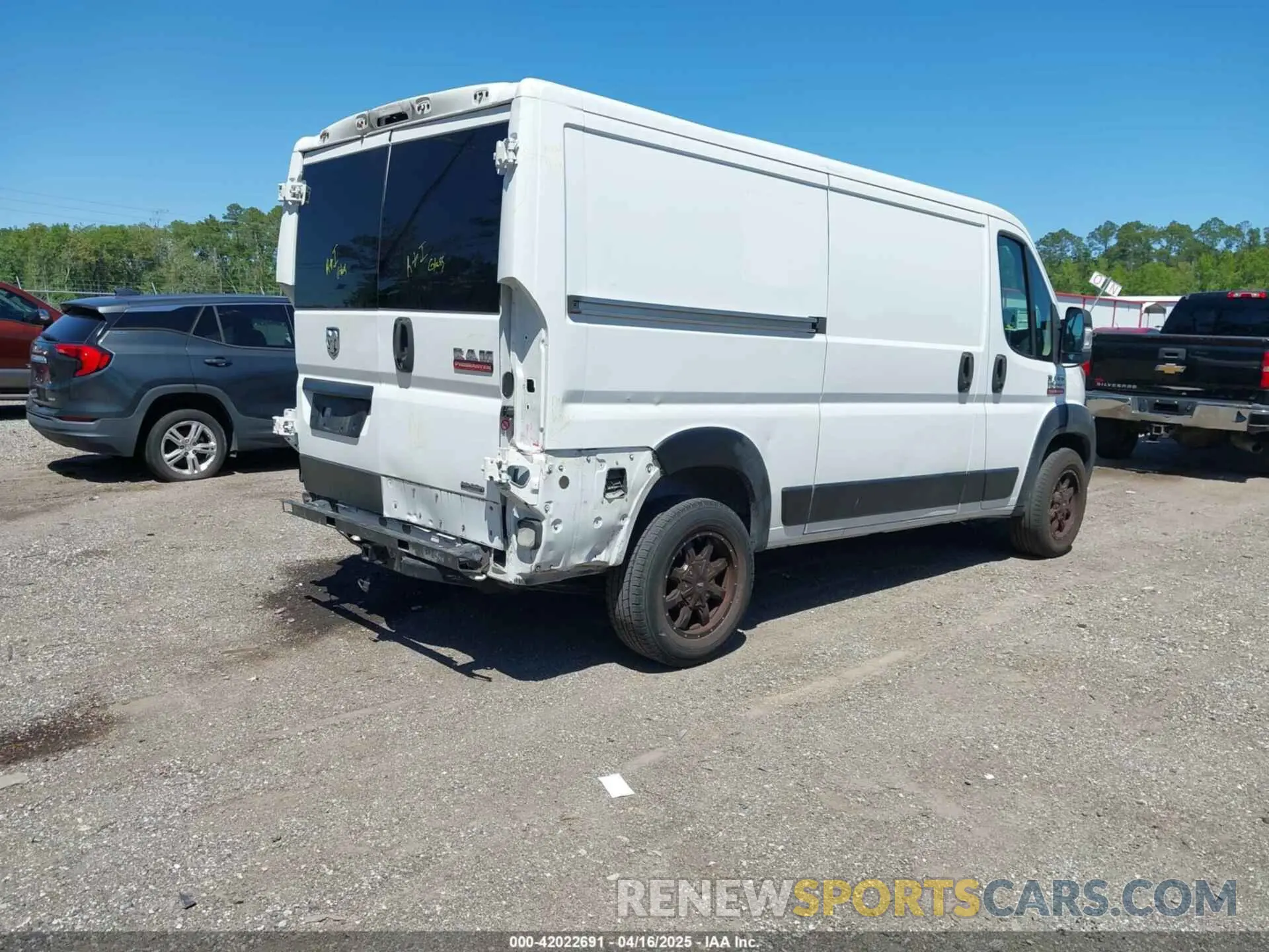 4 Фотография поврежденного автомобиля 3C6TRVAG9KE501966 RAM PROMASTER 1500 2019
