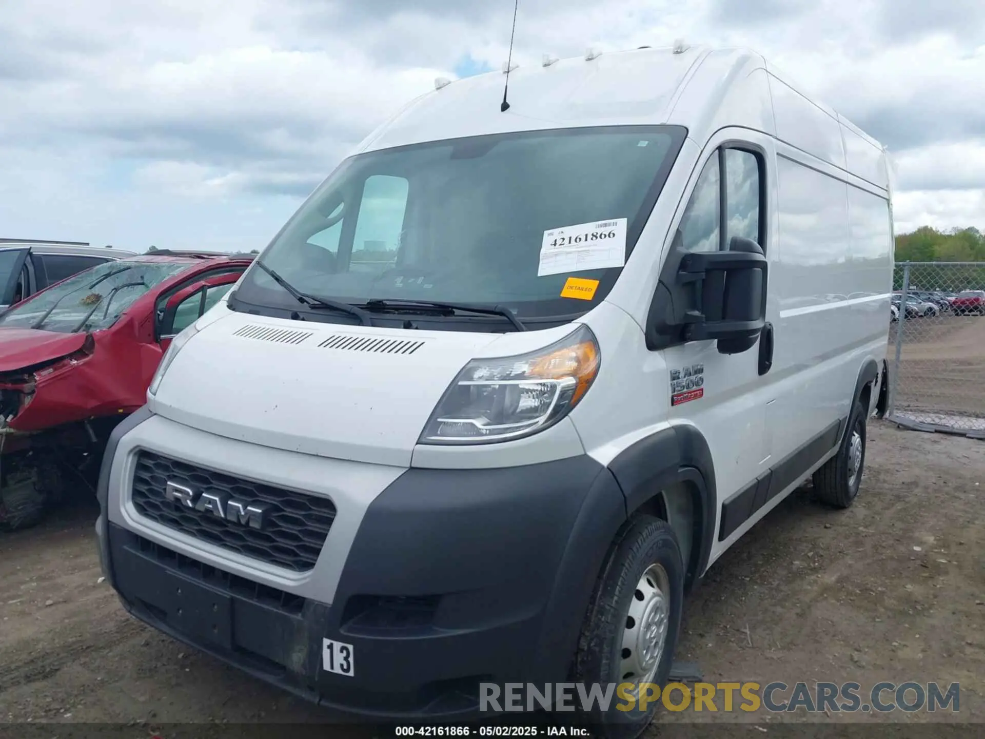 2 Photograph of a damaged car 3C6TRVBG2KE512970 RAM PROMASTER 1500 2019