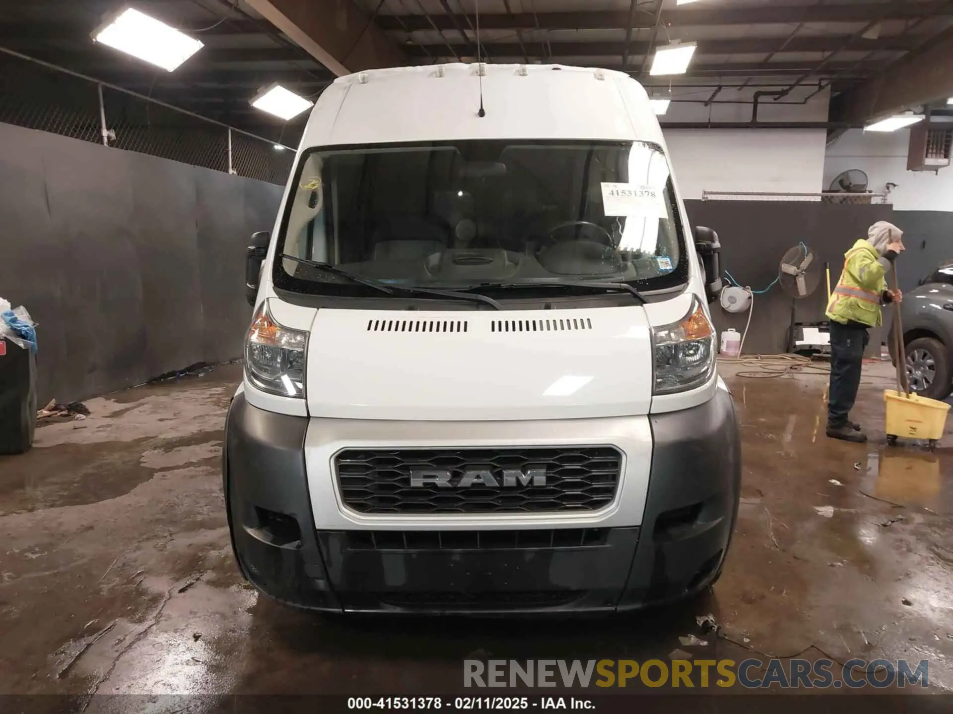 12 Фотография поврежденного автомобиля 3C6TRVBG6KE518612 RAM PROMASTER 1500 2019