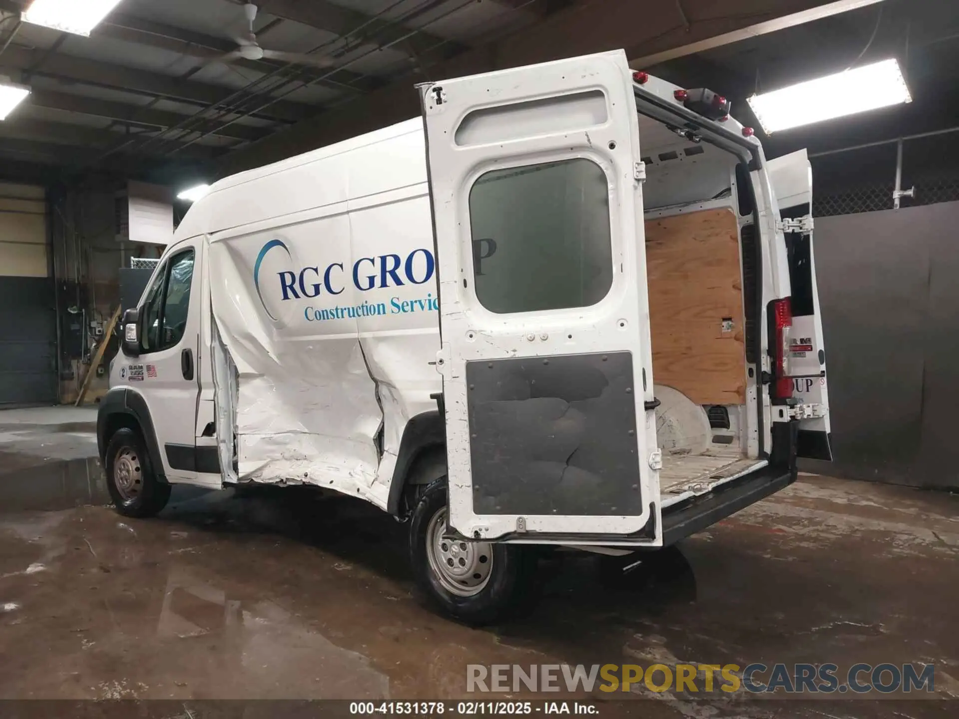 3 Фотография поврежденного автомобиля 3C6TRVBG6KE518612 RAM PROMASTER 1500 2019