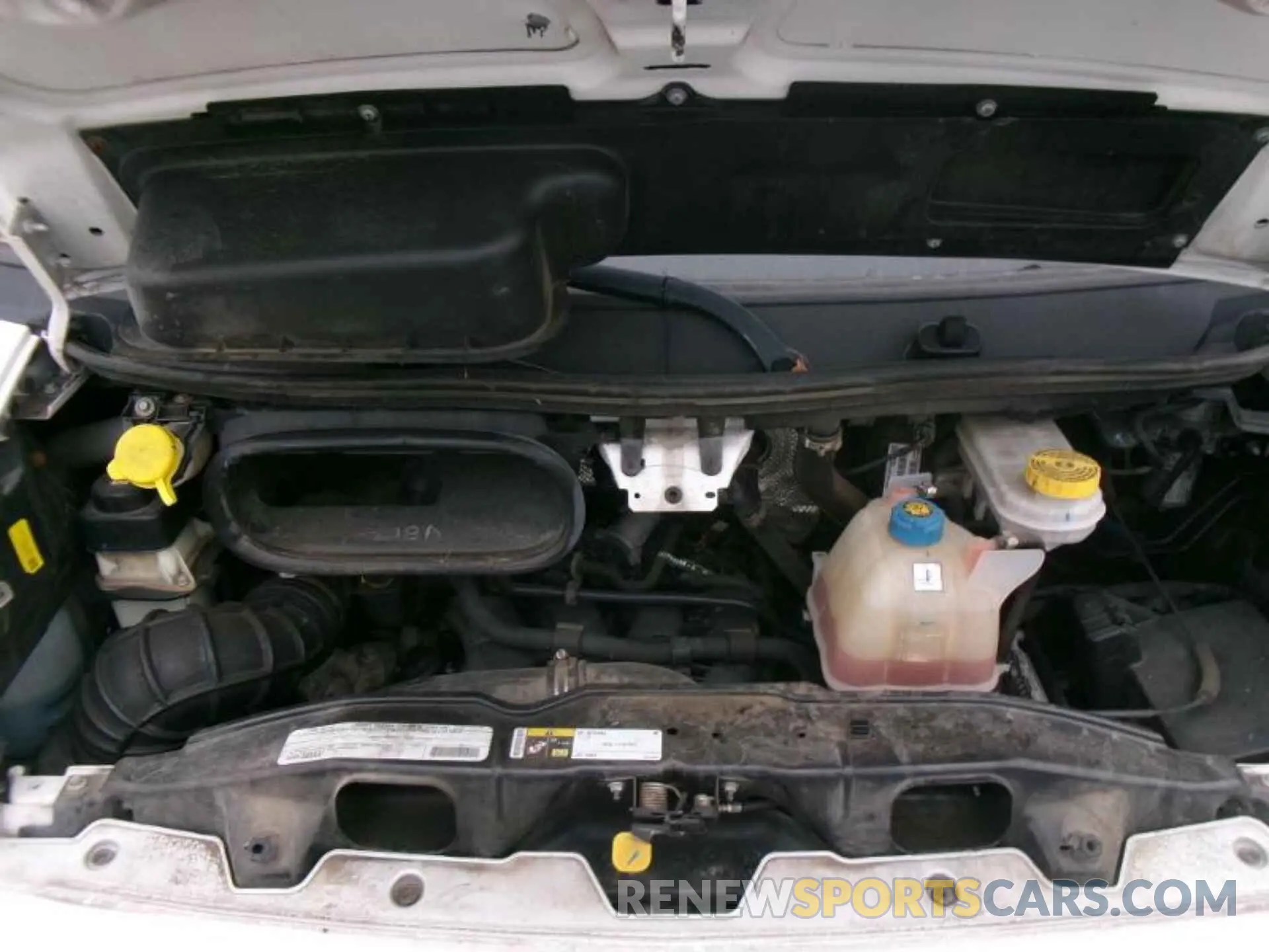 13 Photograph of a damaged car 3C6TRVBG7KE559248 RAM PROMASTER 1500 2019